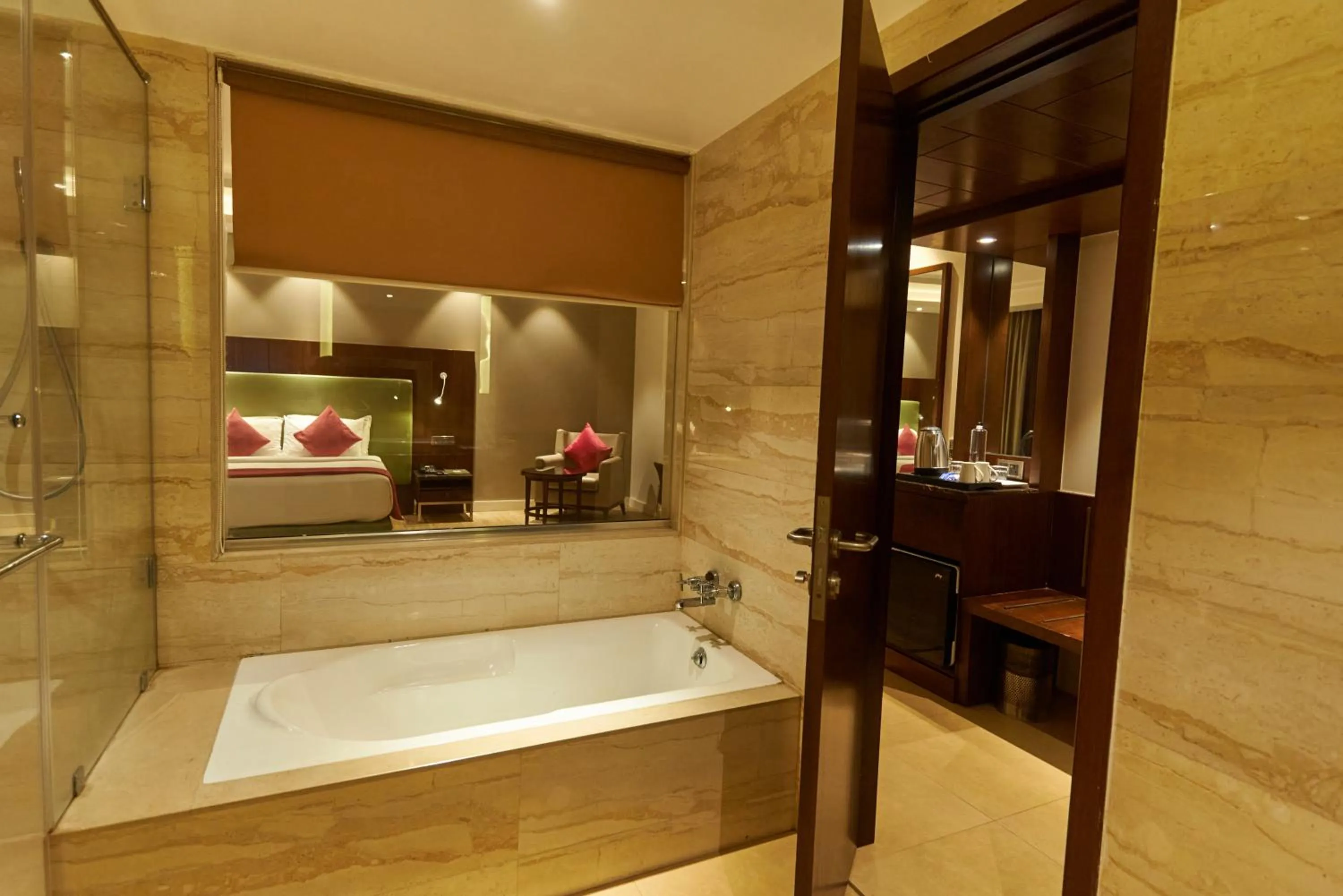 Shower in Tania President Inn