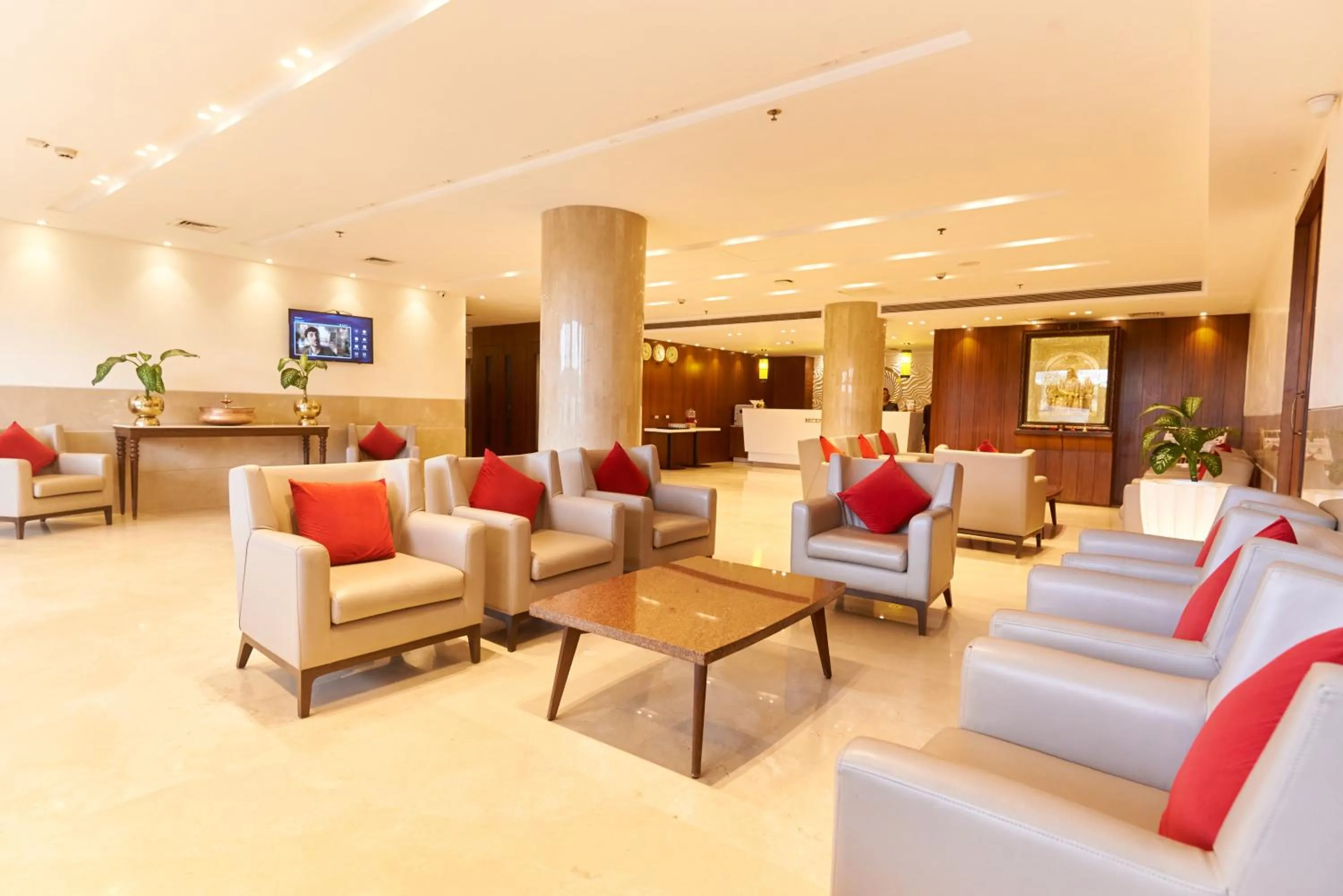 Lobby or reception in Tania President Inn