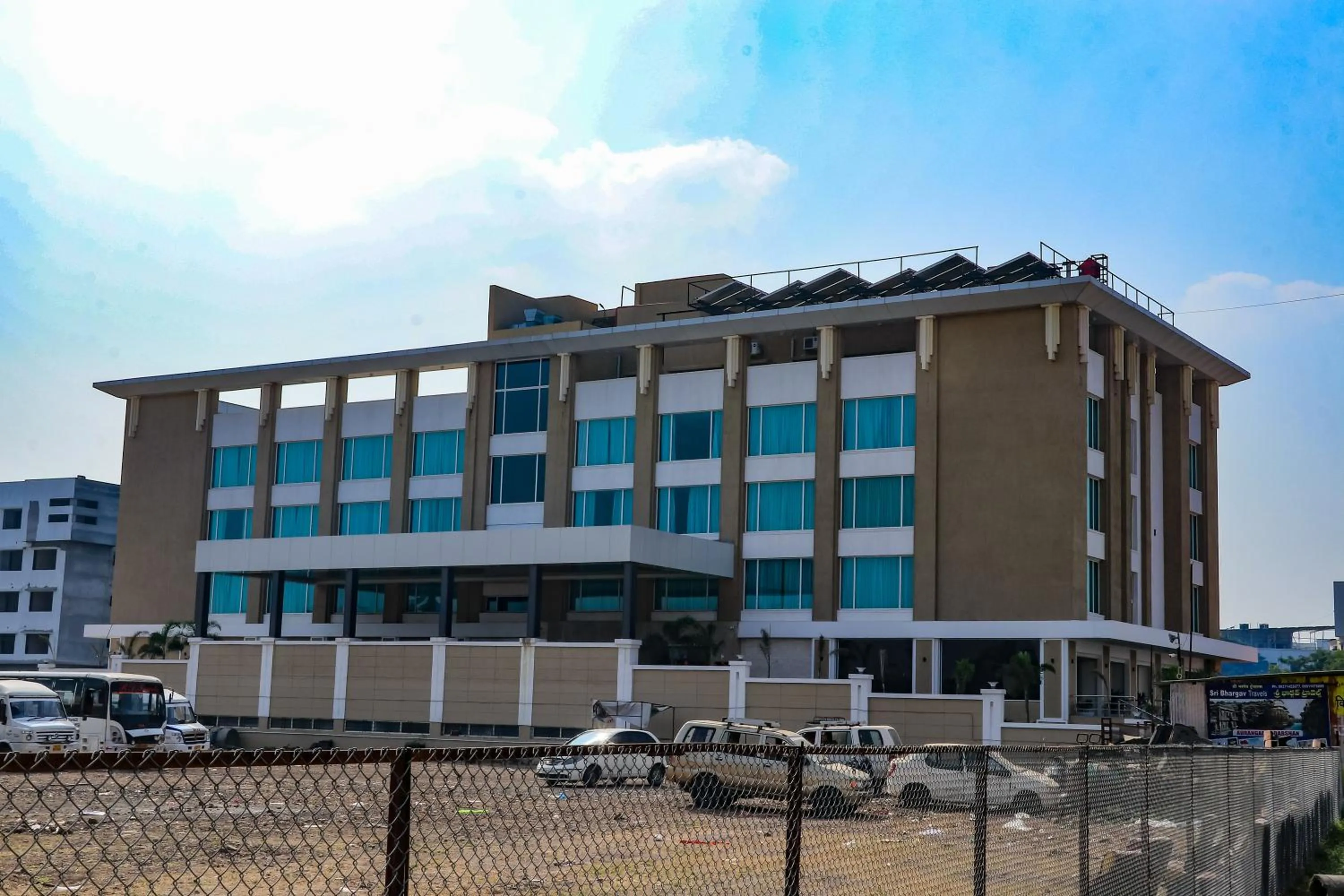 Property building in Tania President Inn