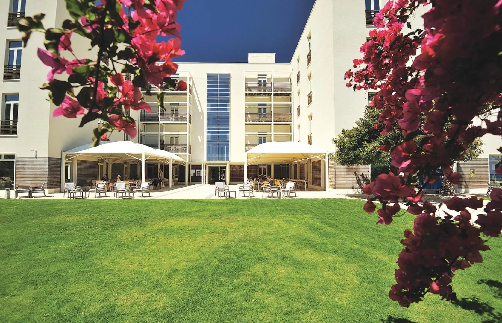 Property building in Hotel Club Torre Salinas - Adults Only