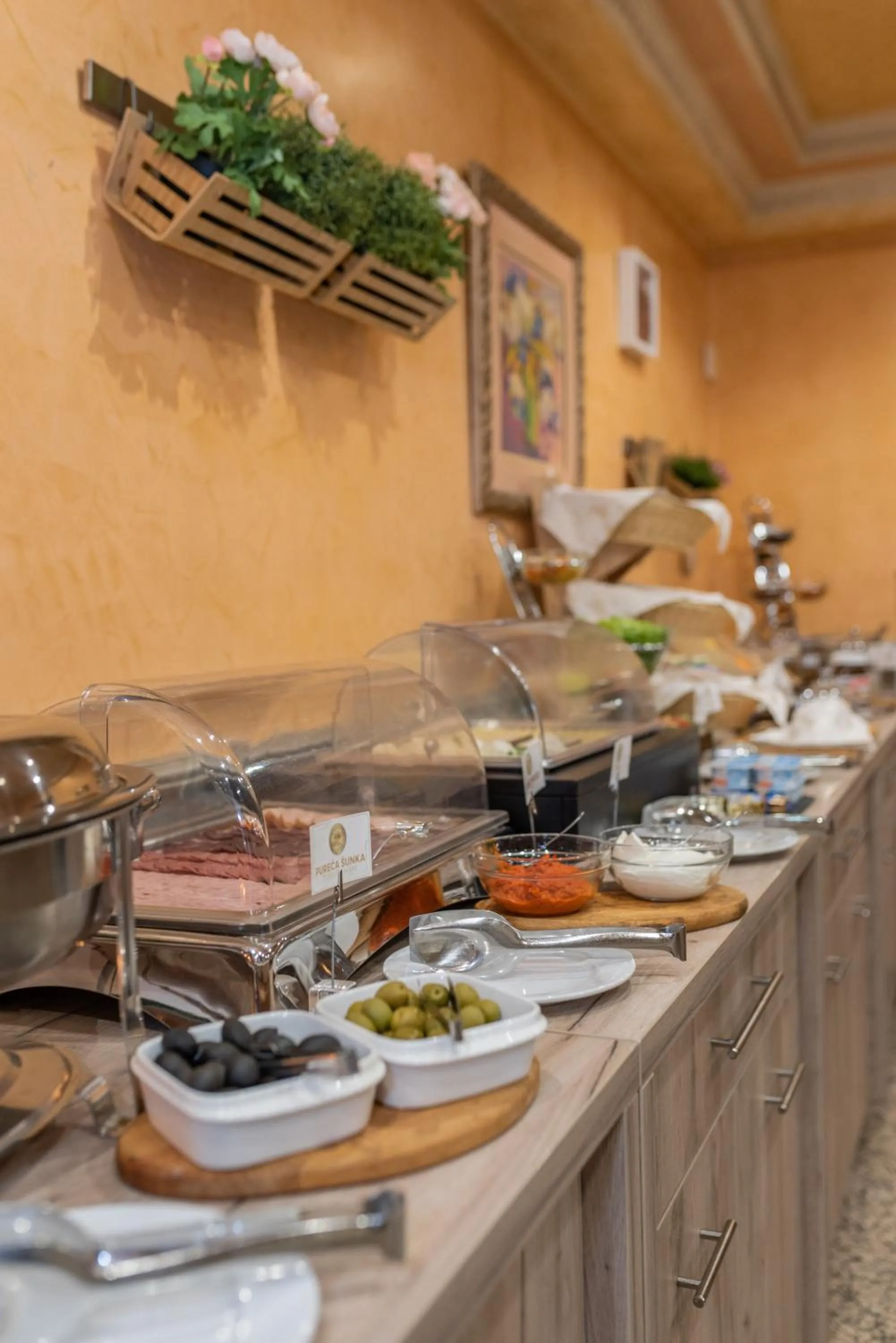 Breakfast in Hotel Park