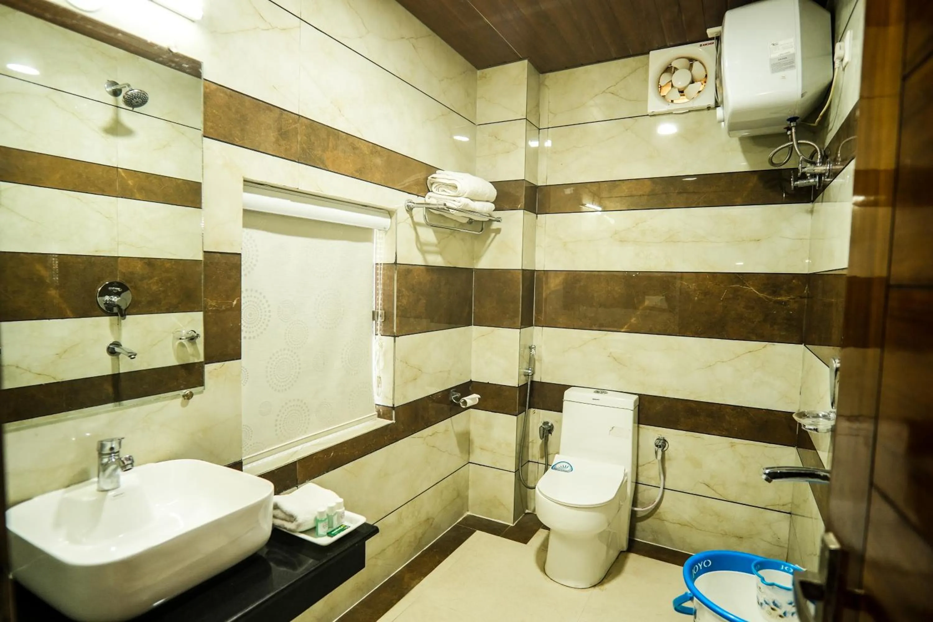 Bathroom in The Radiance - kufri