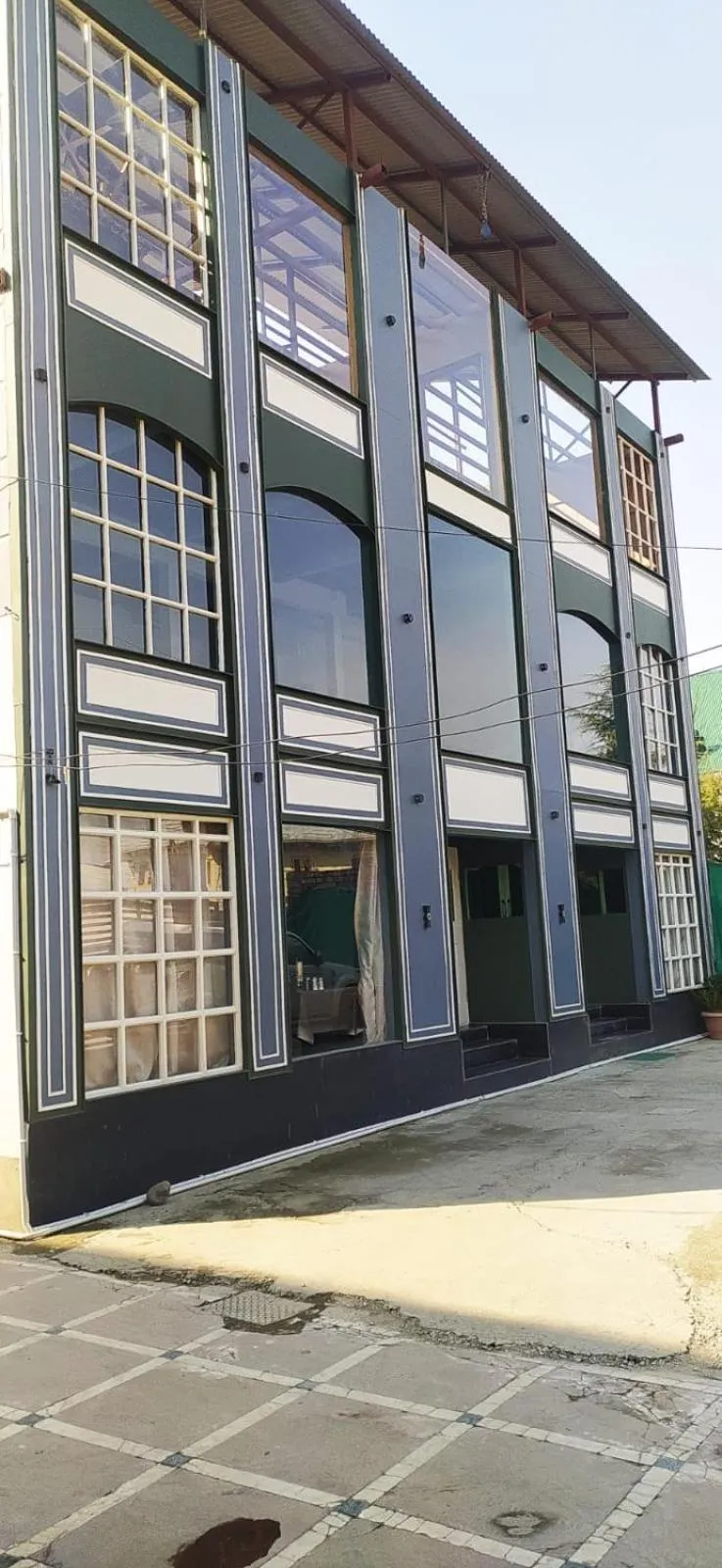 Property building in Heavenwood Heritage Hotel By Urban Inn Resorts