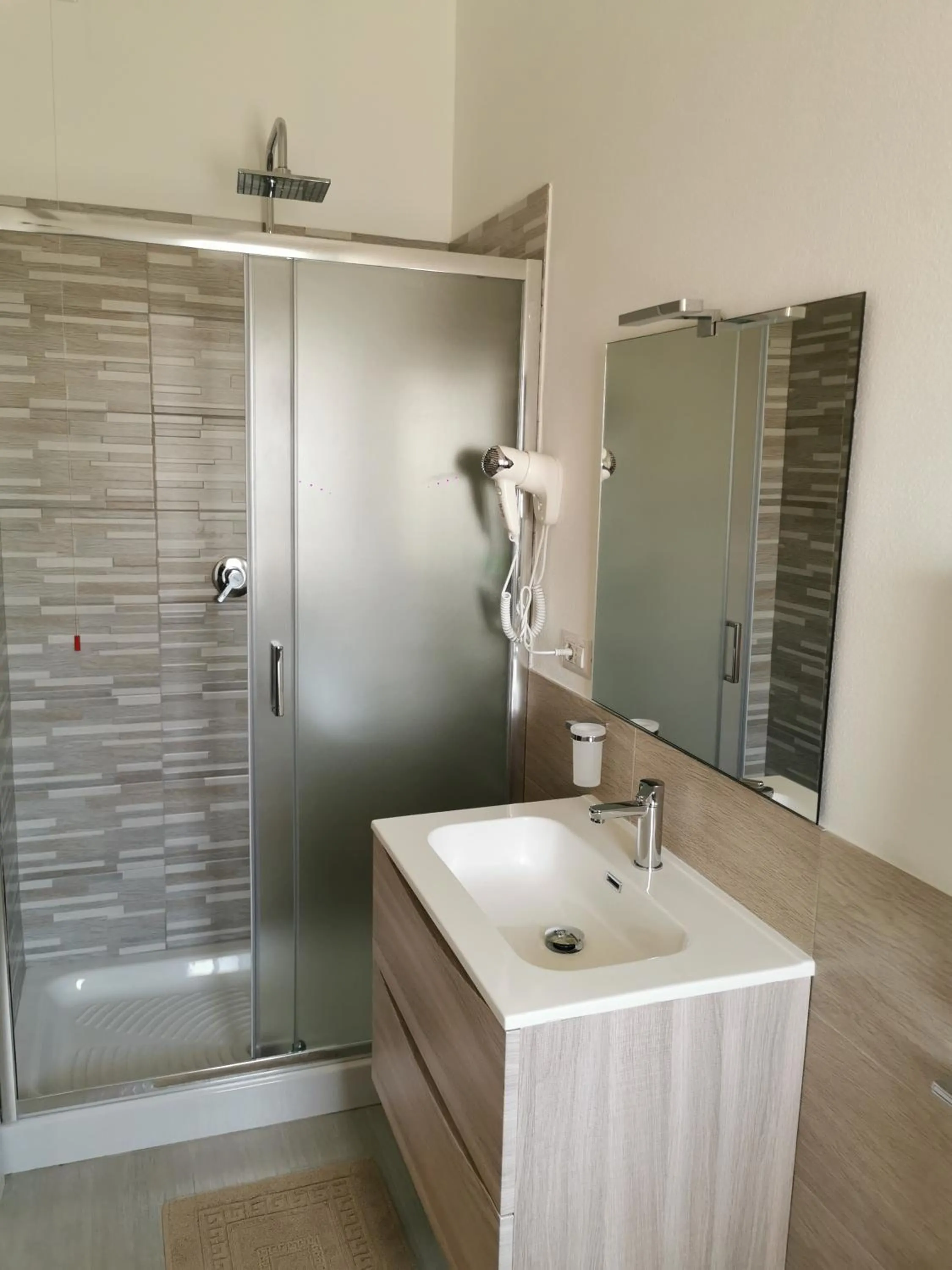 Shower in Affittacamere Alisso