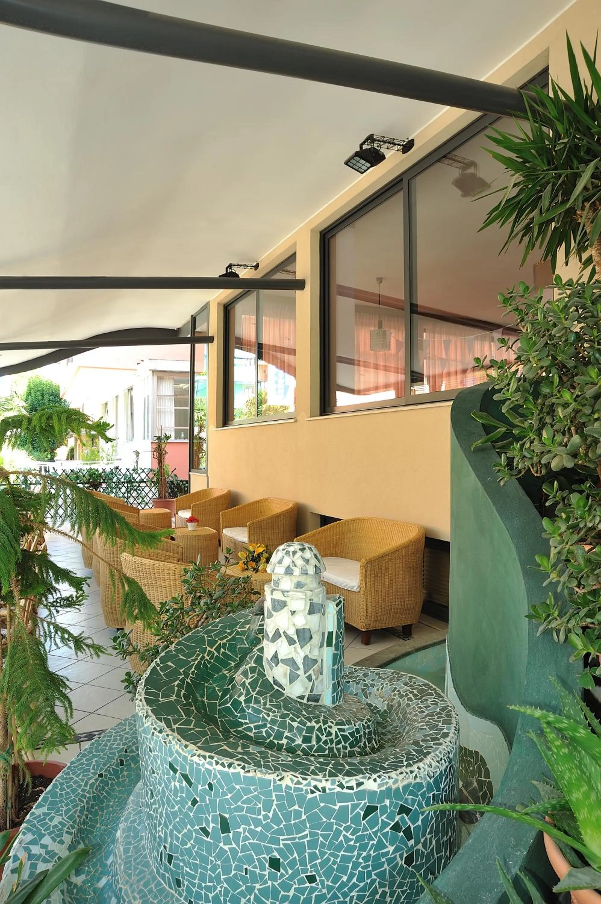Patio in Hotel Aurora