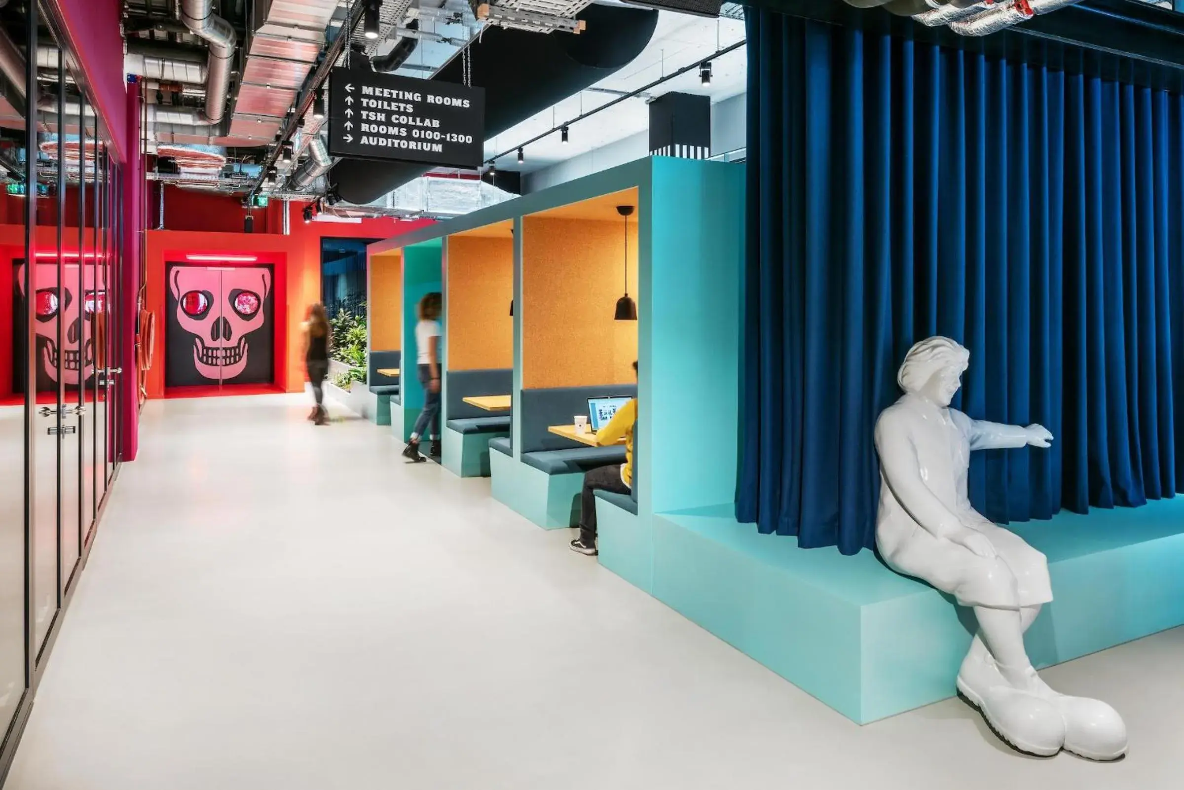 Lobby or reception in The Social Hub Amsterdam City Lobby or reception in The Social Hub Amsterdam City