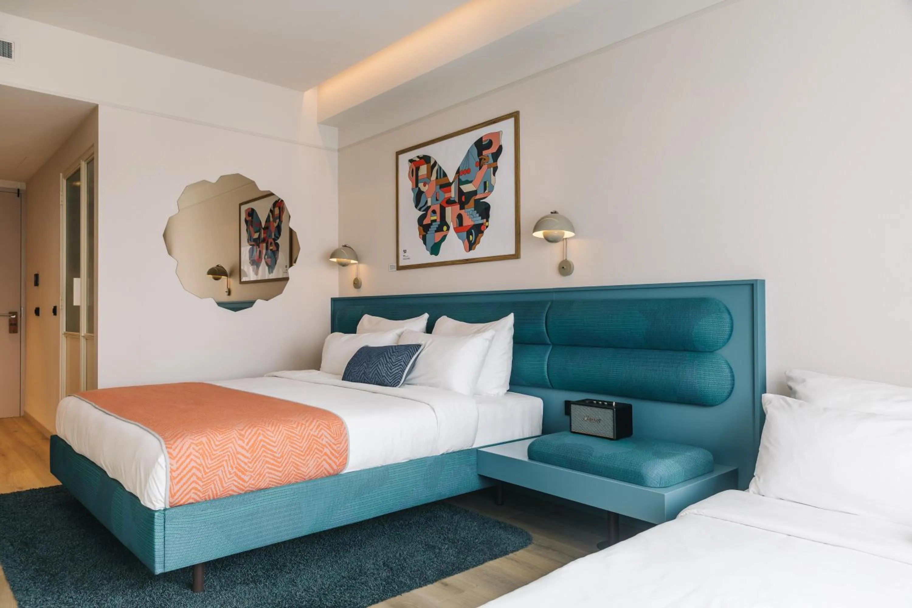 Photo of the whole room, Bed in The Social Hub Amsterdam City