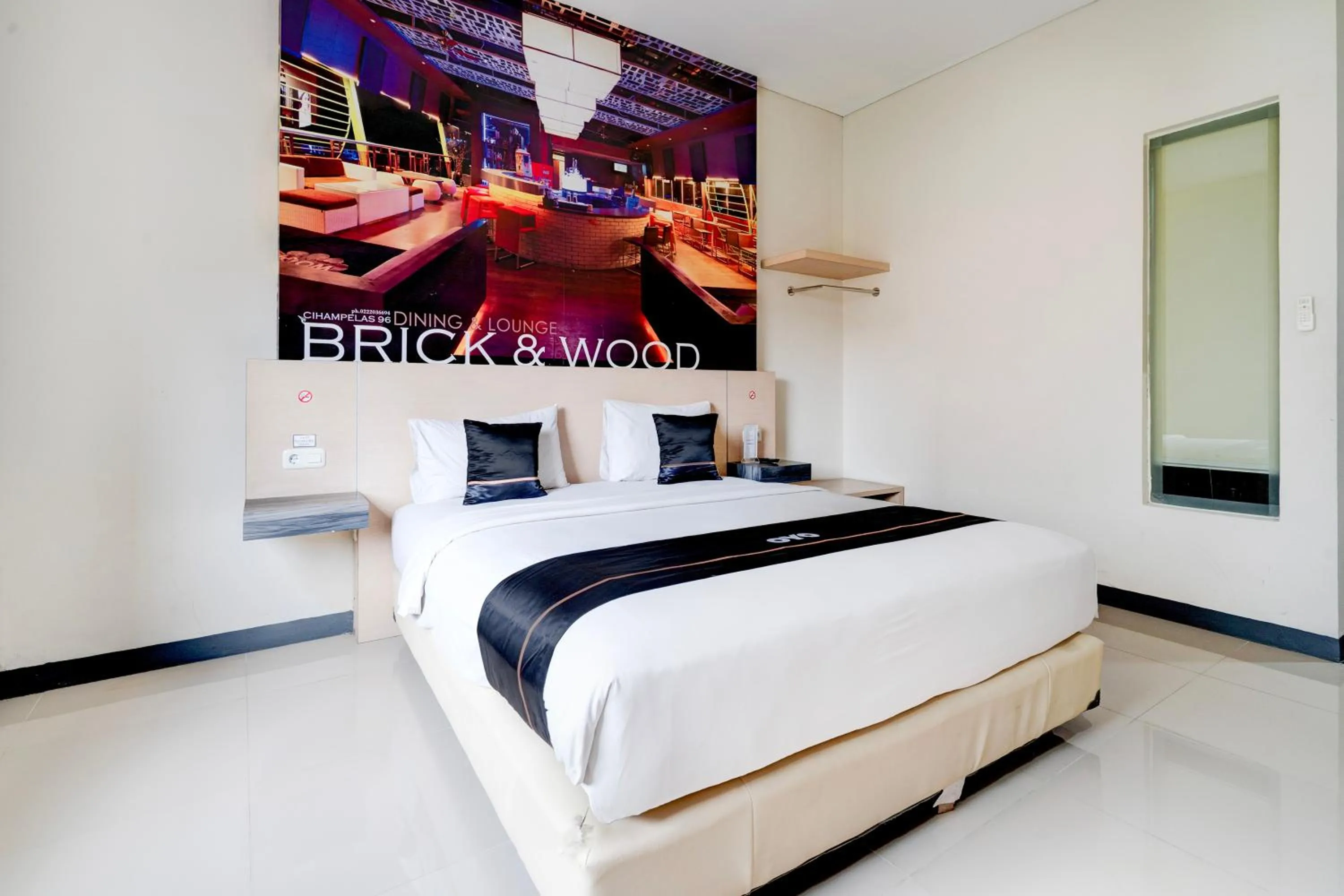Bed in Dancenter Promenade Near Cihampelas Walk