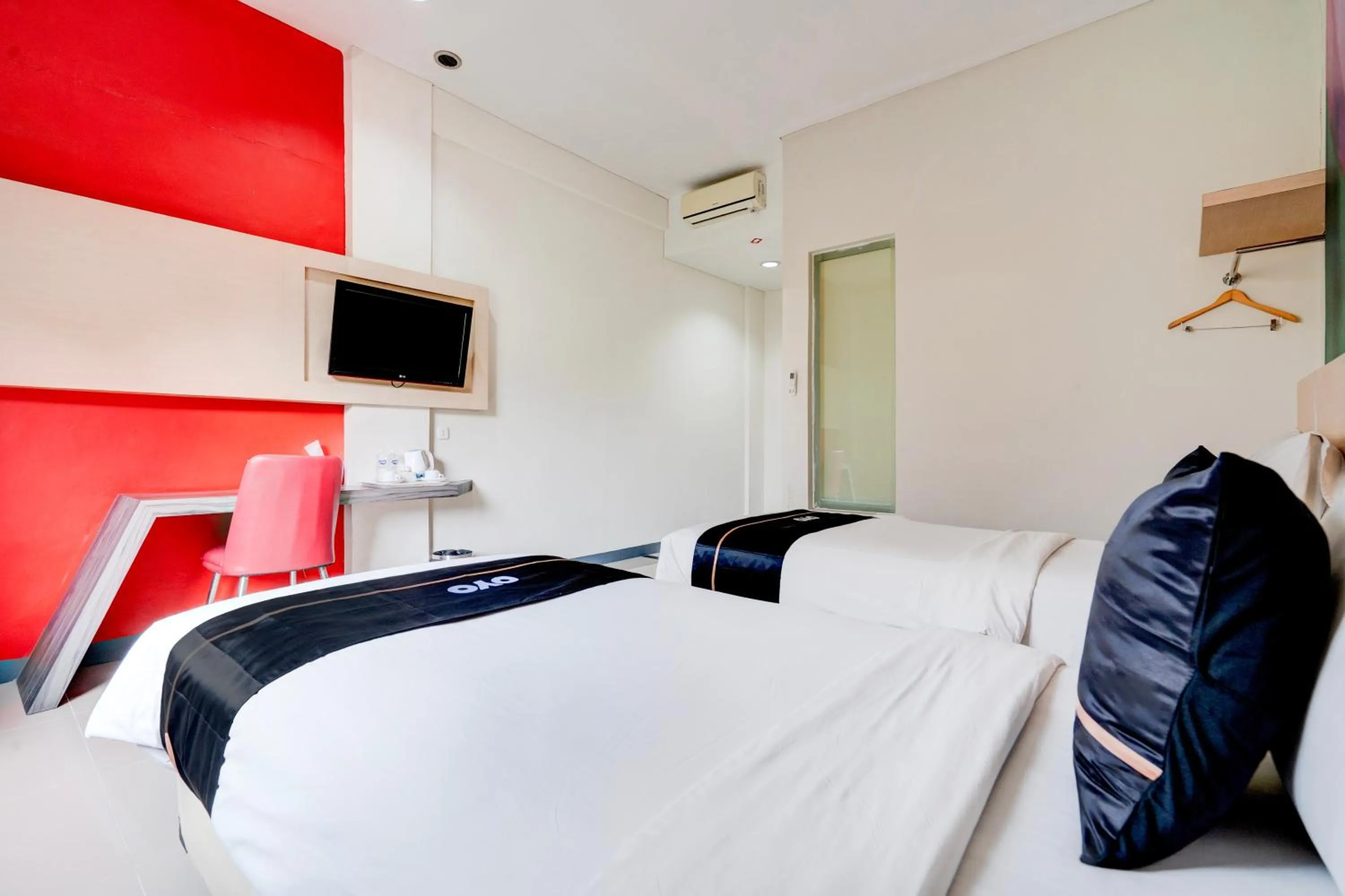 Bed in Dancenter Promenade Near Cihampelas Walk