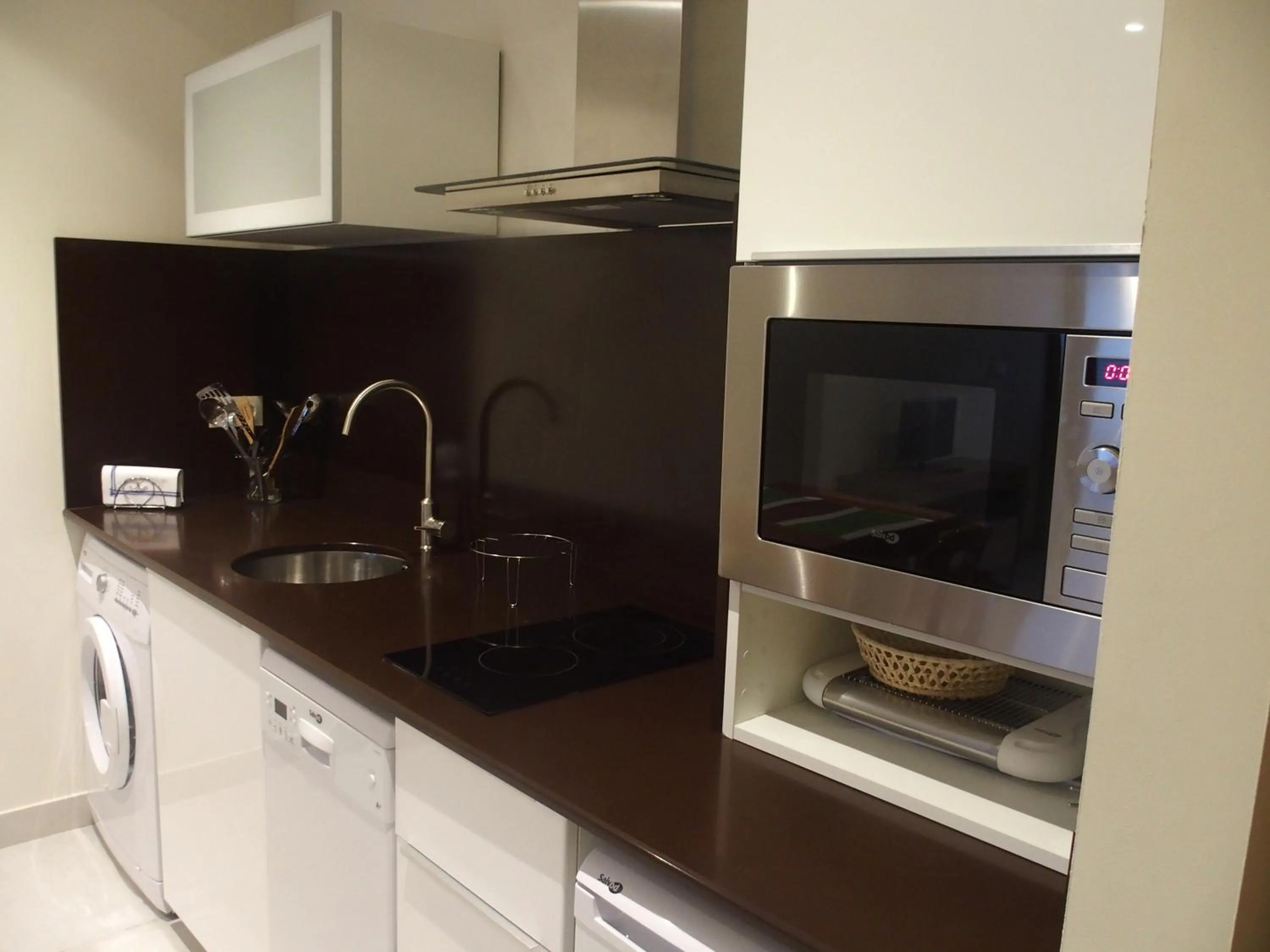 Kitchen or kitchenette in Apartamentos Borizu Playa