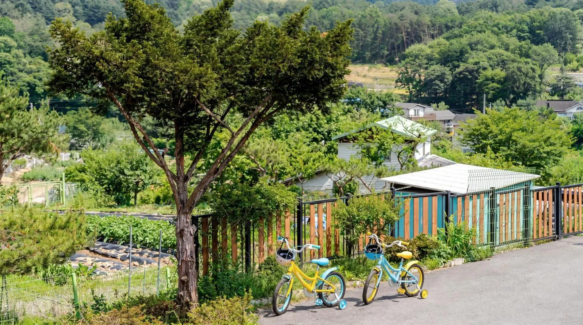 Property building in Namyangju Cozy Hill Spa Pension