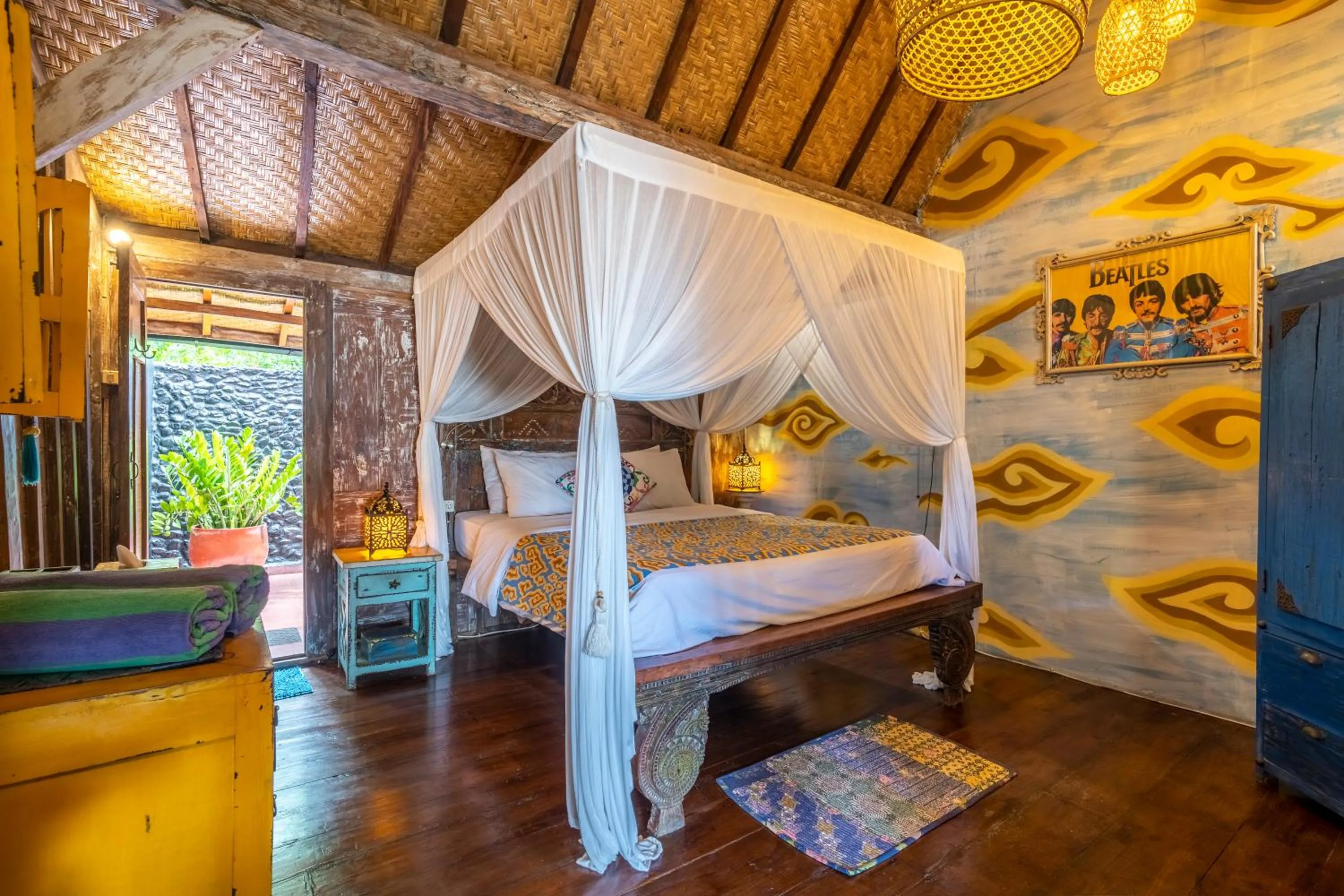 Bed in Kai's Beachfront Villa