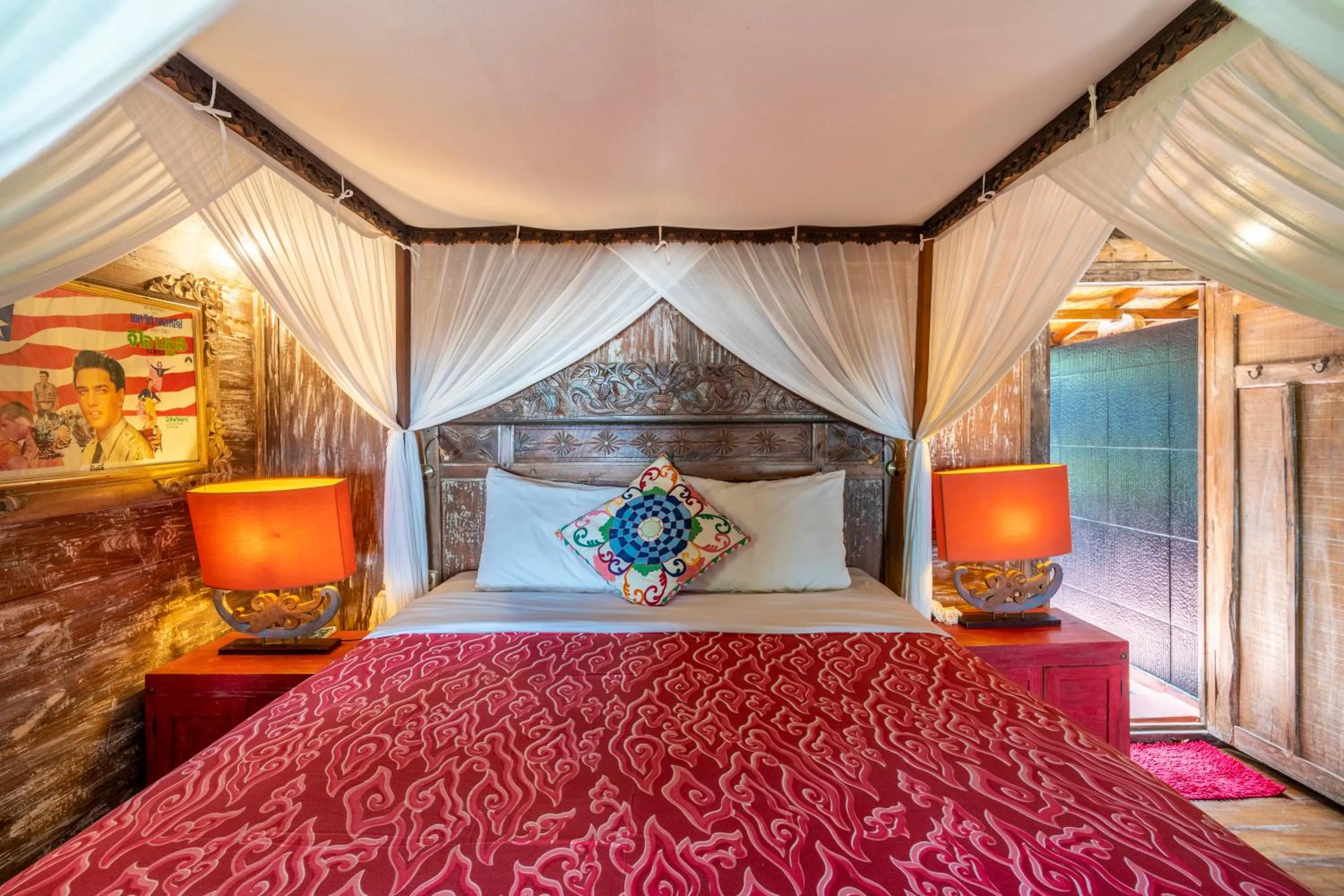 Bed in Kai's Beachfront Villa