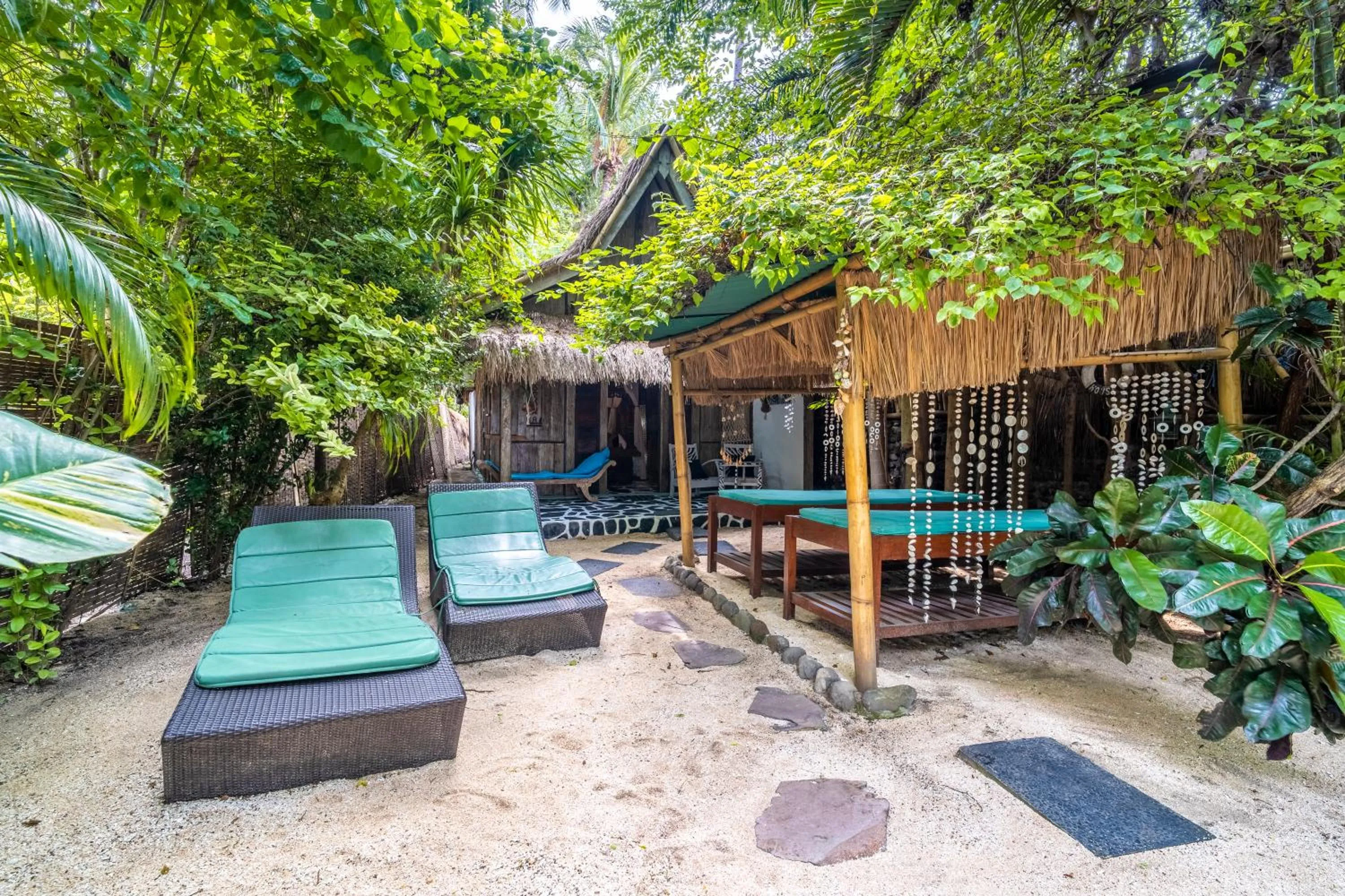 Kai's Beachfront Villa
