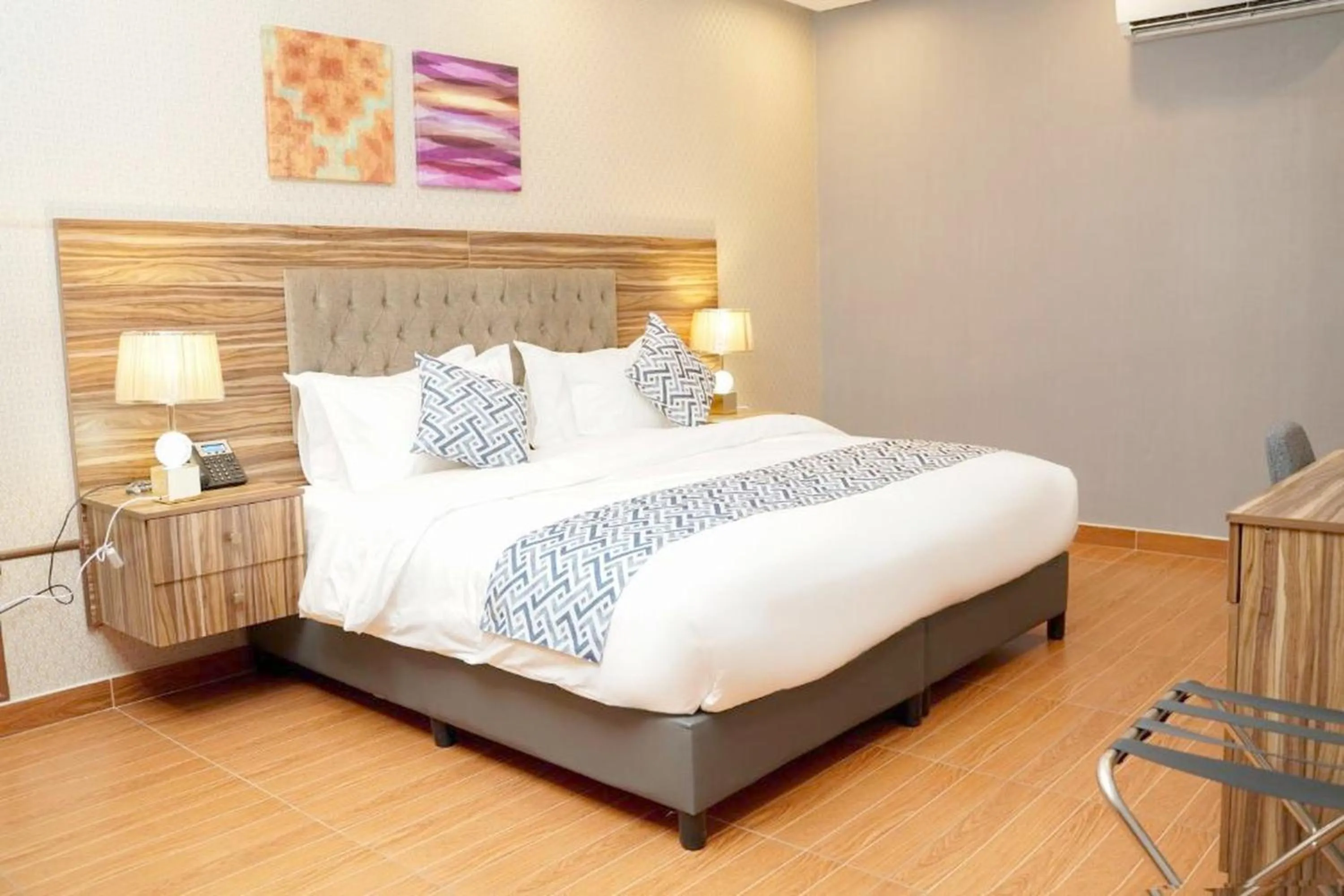 Bedroom, Bed in Palette Luxury Credi Hotel