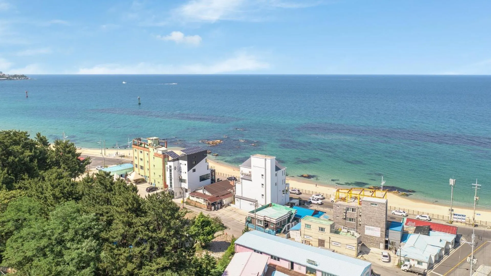 Property building in Gangneung Yedam Pesion