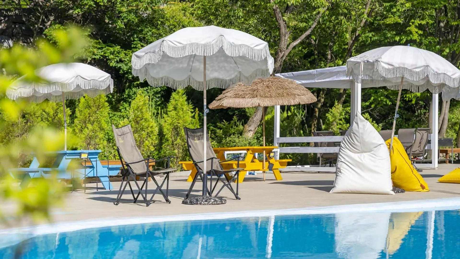 Property building in yangpyeong seojongpool pet pension