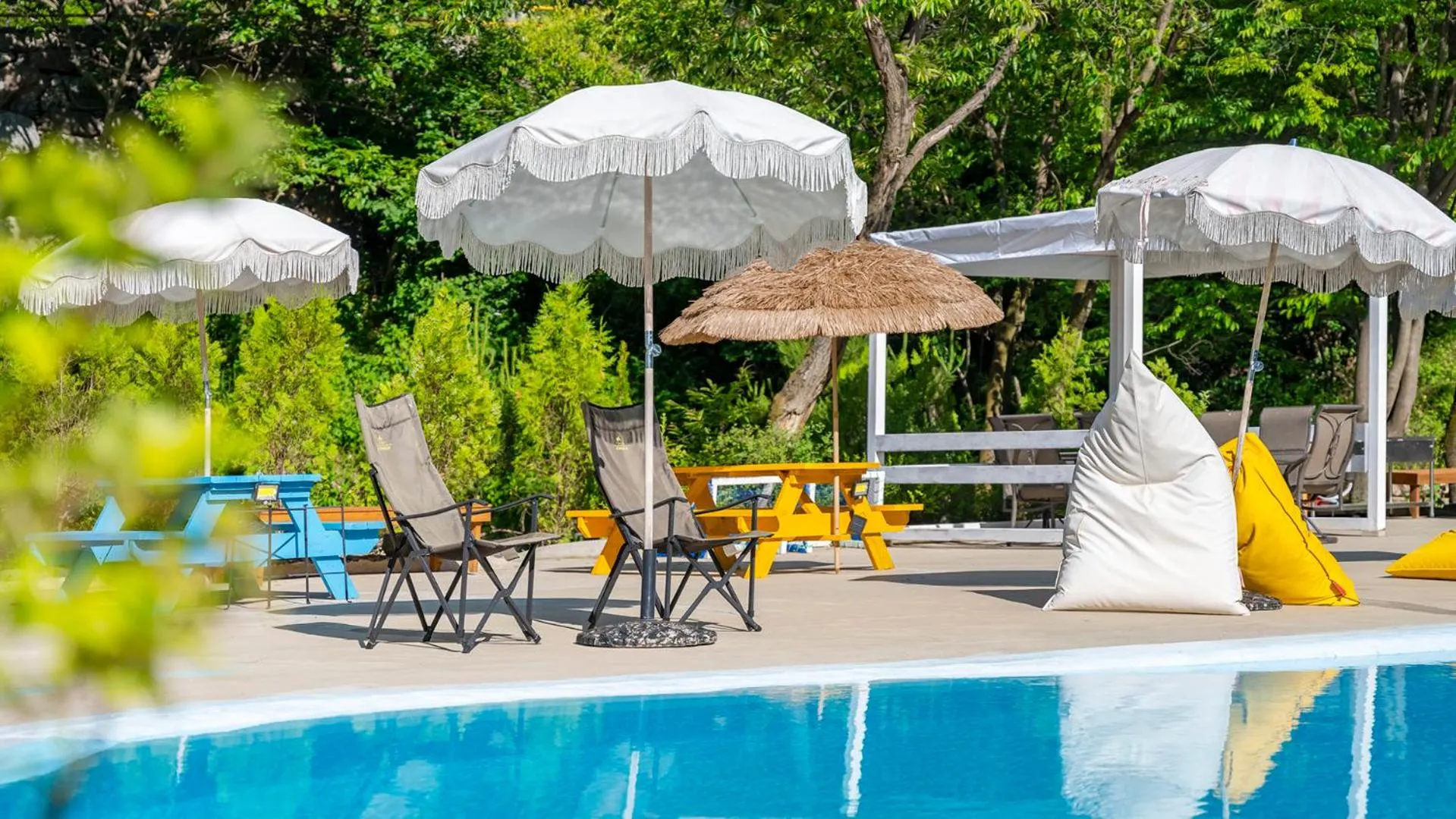 Property building in yangpyeong seojongpool pet pension