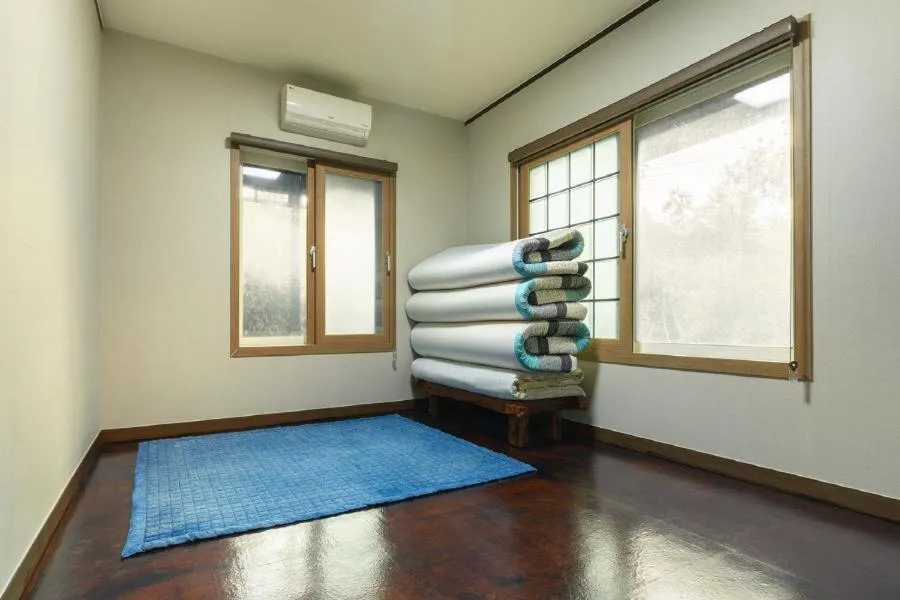 Property building, Bed in Jeju Supgol dokchae Pension