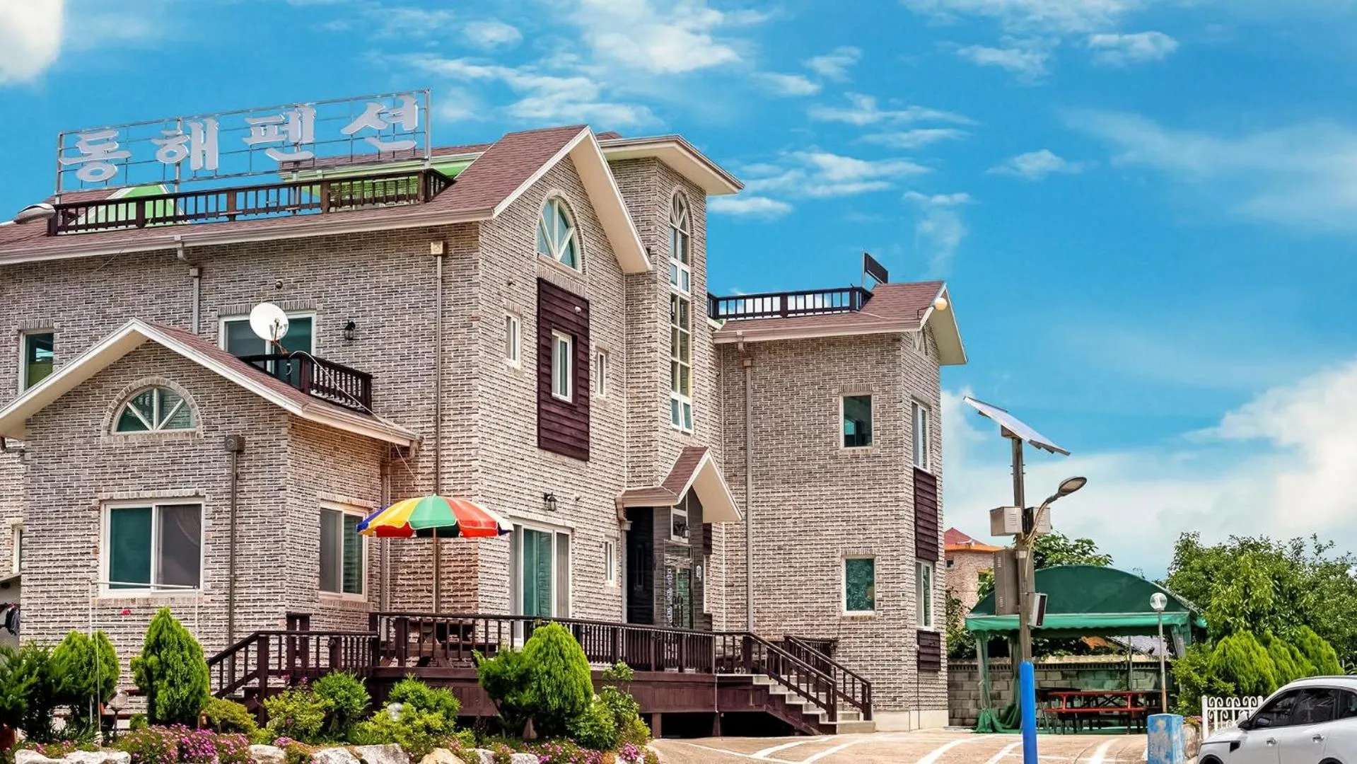 Property building in Samcheok Donghae Pension