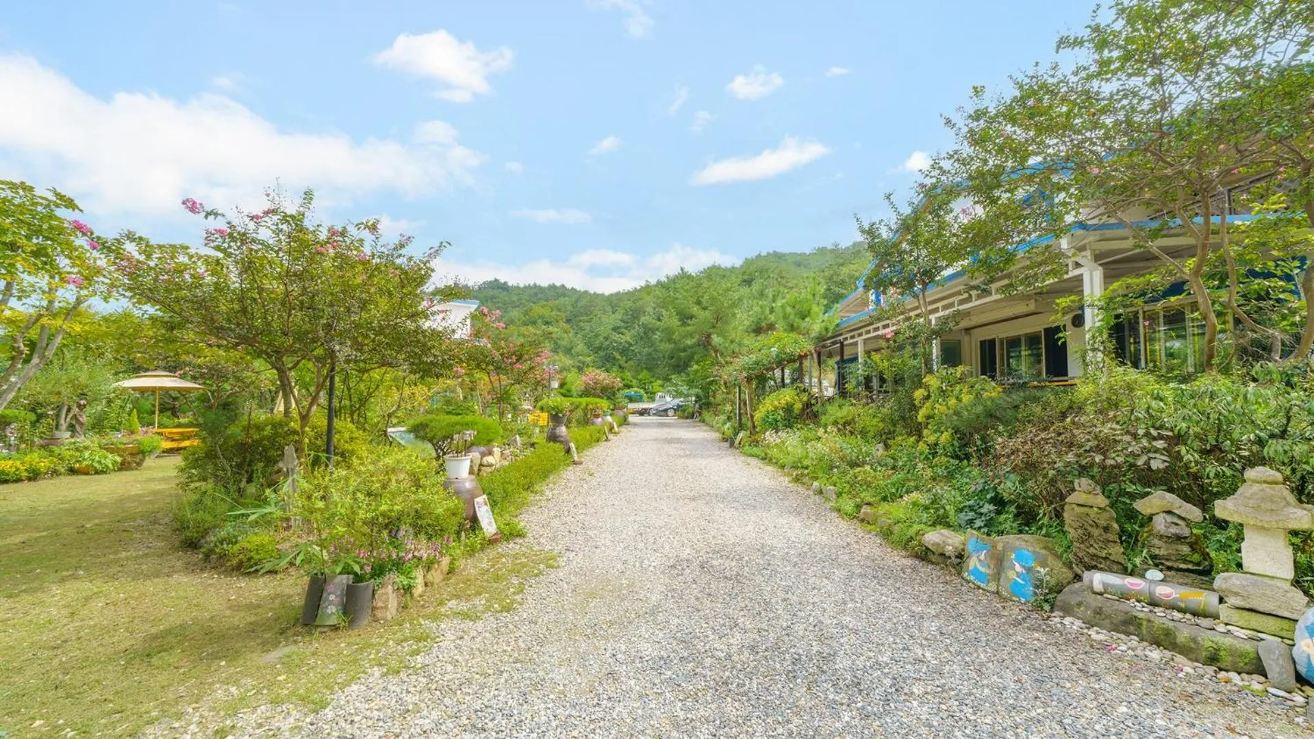 Property building in Samcheok Garden Pension
