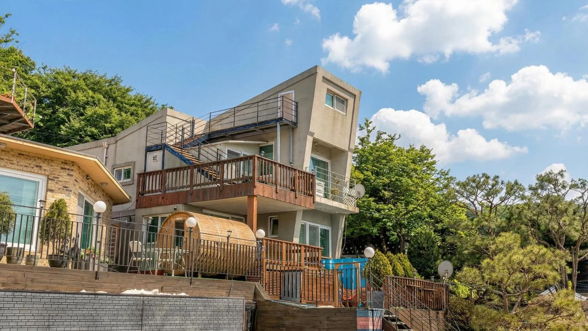 Property building in Ganghwa Sky Garden Poolvilla