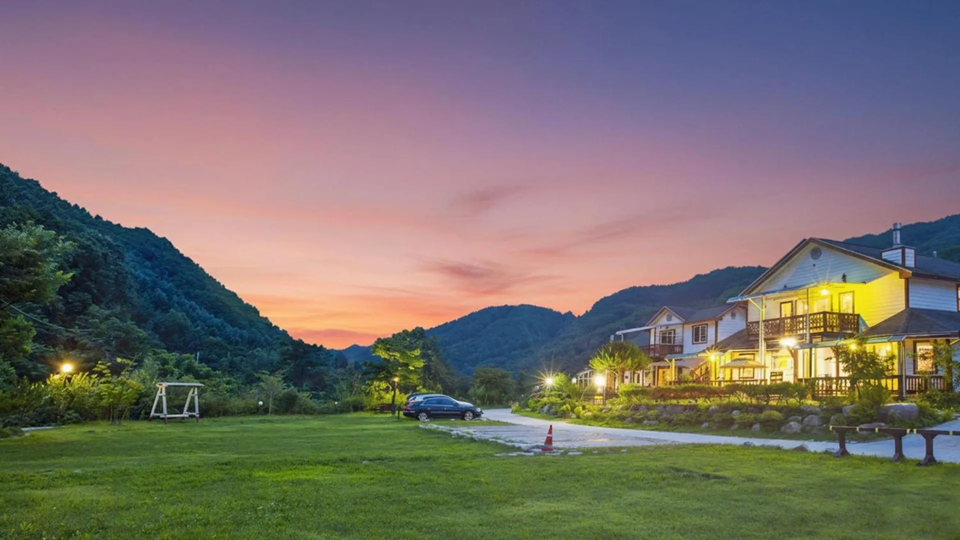 Property building in Hwacheon Parprika Yellow Pension