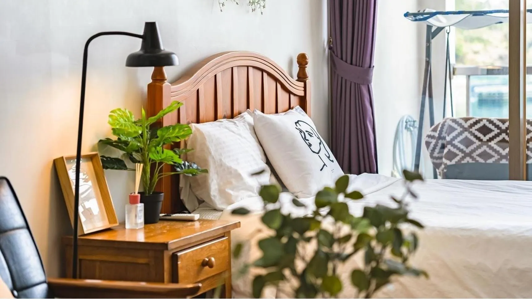 Property building, Bed in Tongyeong Maremio Oceanview Pension