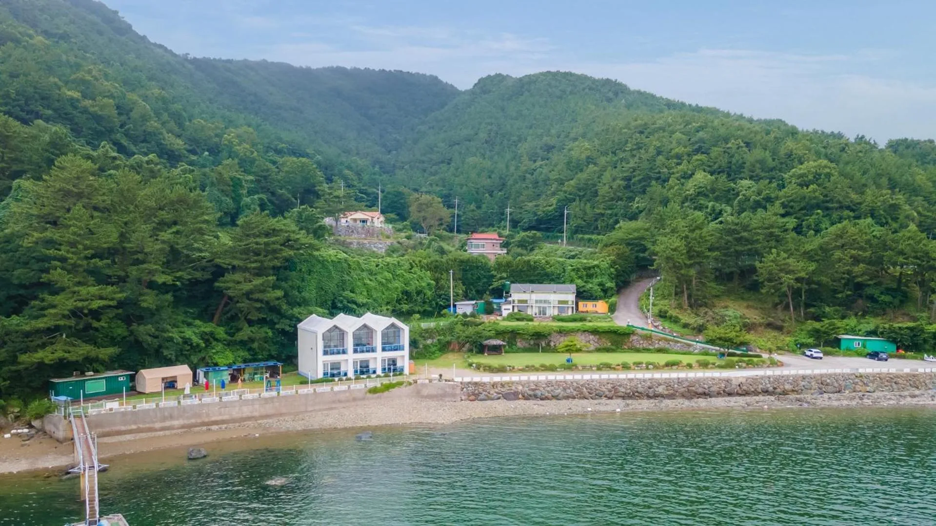 Property building in Tongyeong Maremio Oceanview Pension