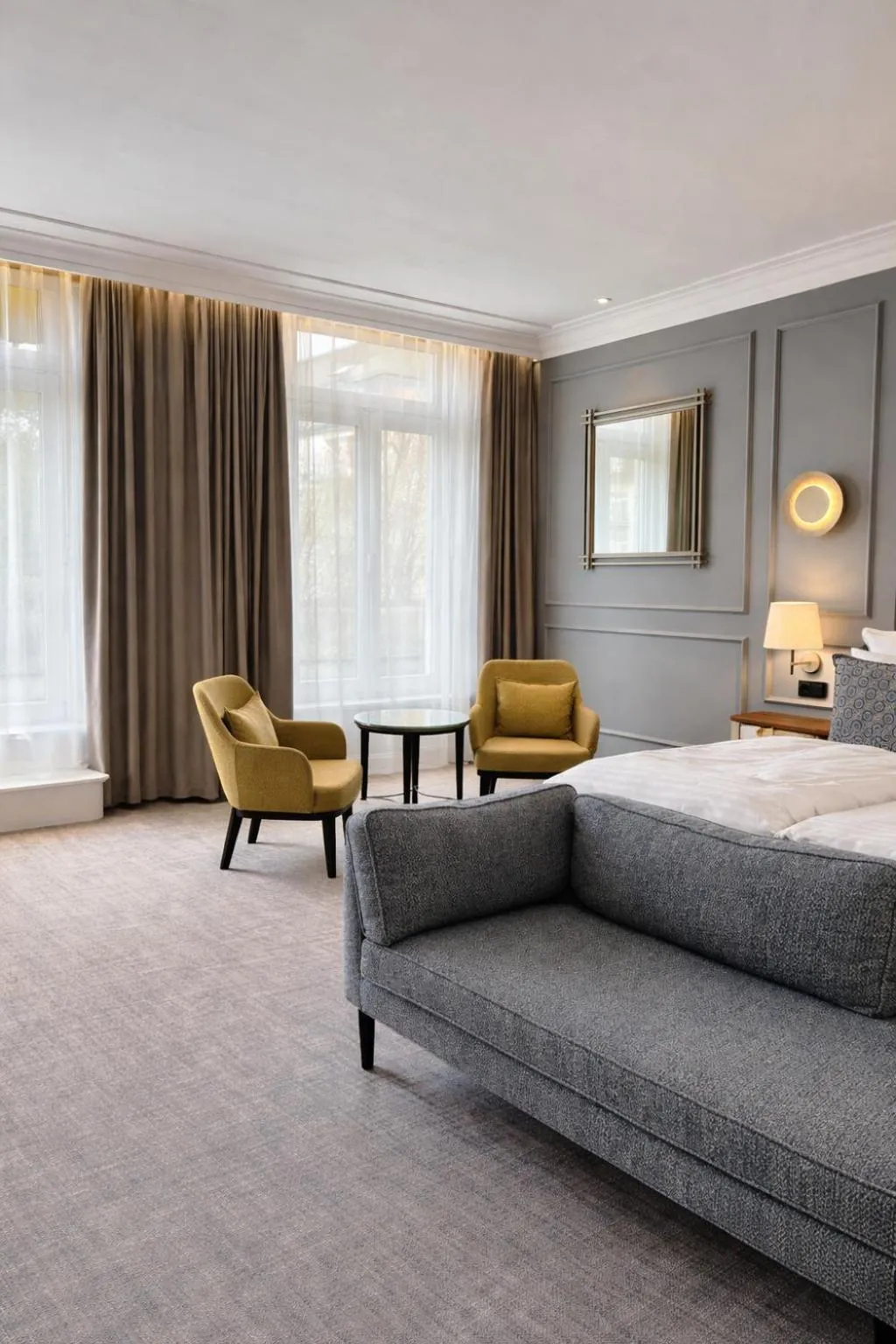 Living room, Bed in Hotel Fürstenhof