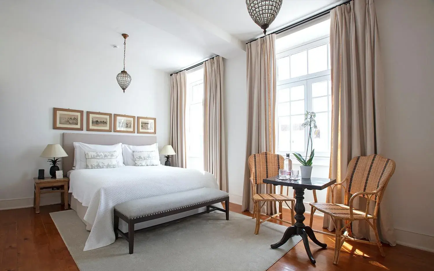 Bed in Bordoy Grand House Algarve Bed in Bordoy Grand House Algarve