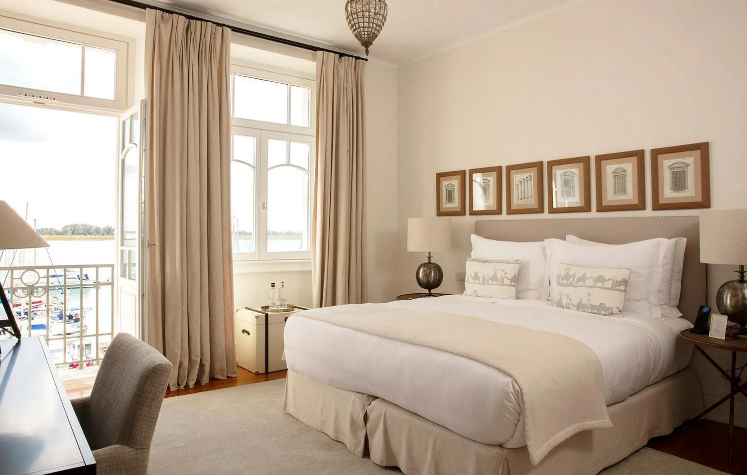 Bed in Bordoy Grand House Algarve