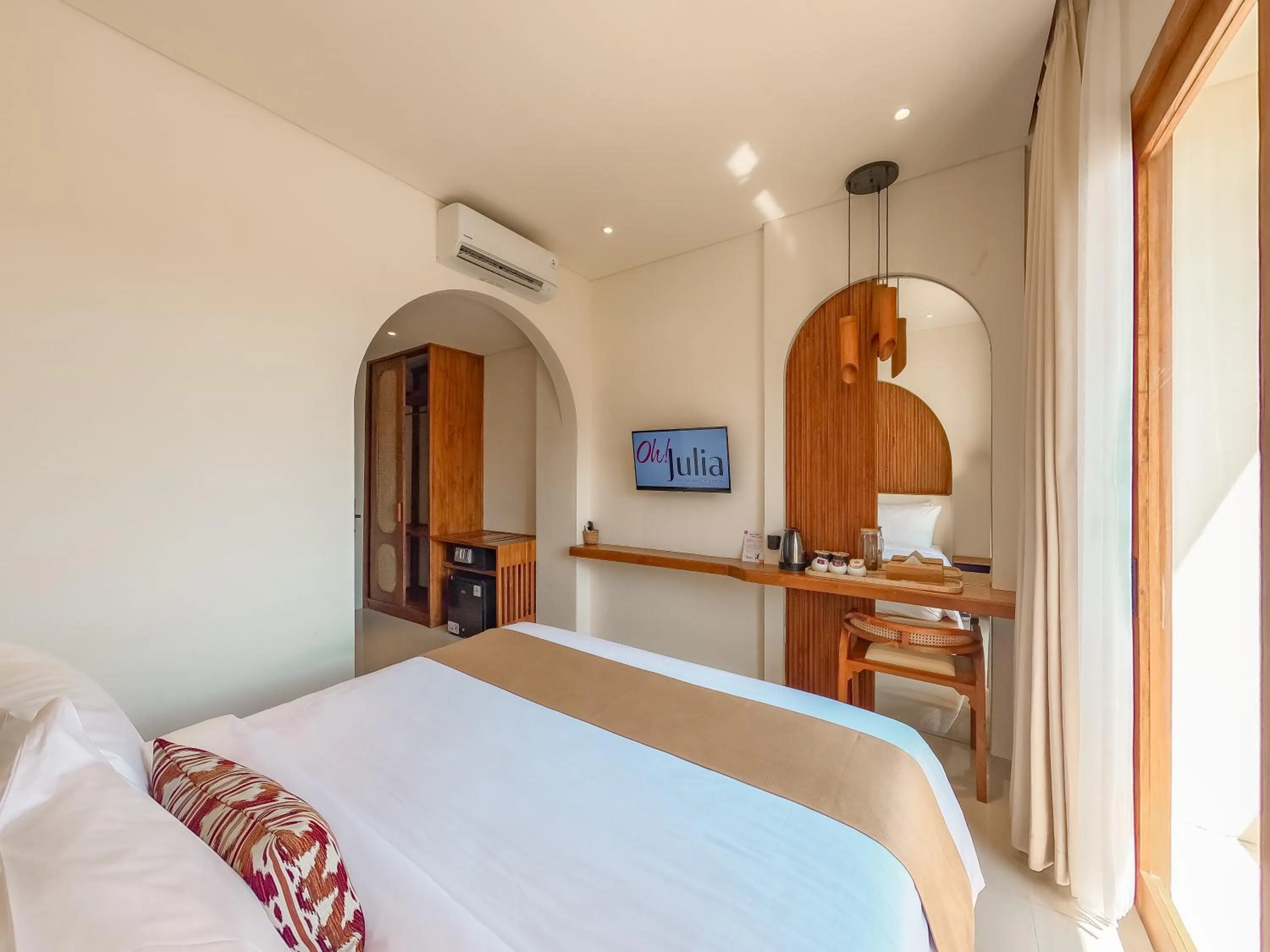 Bed in Oh!Julia Hotel Komodo