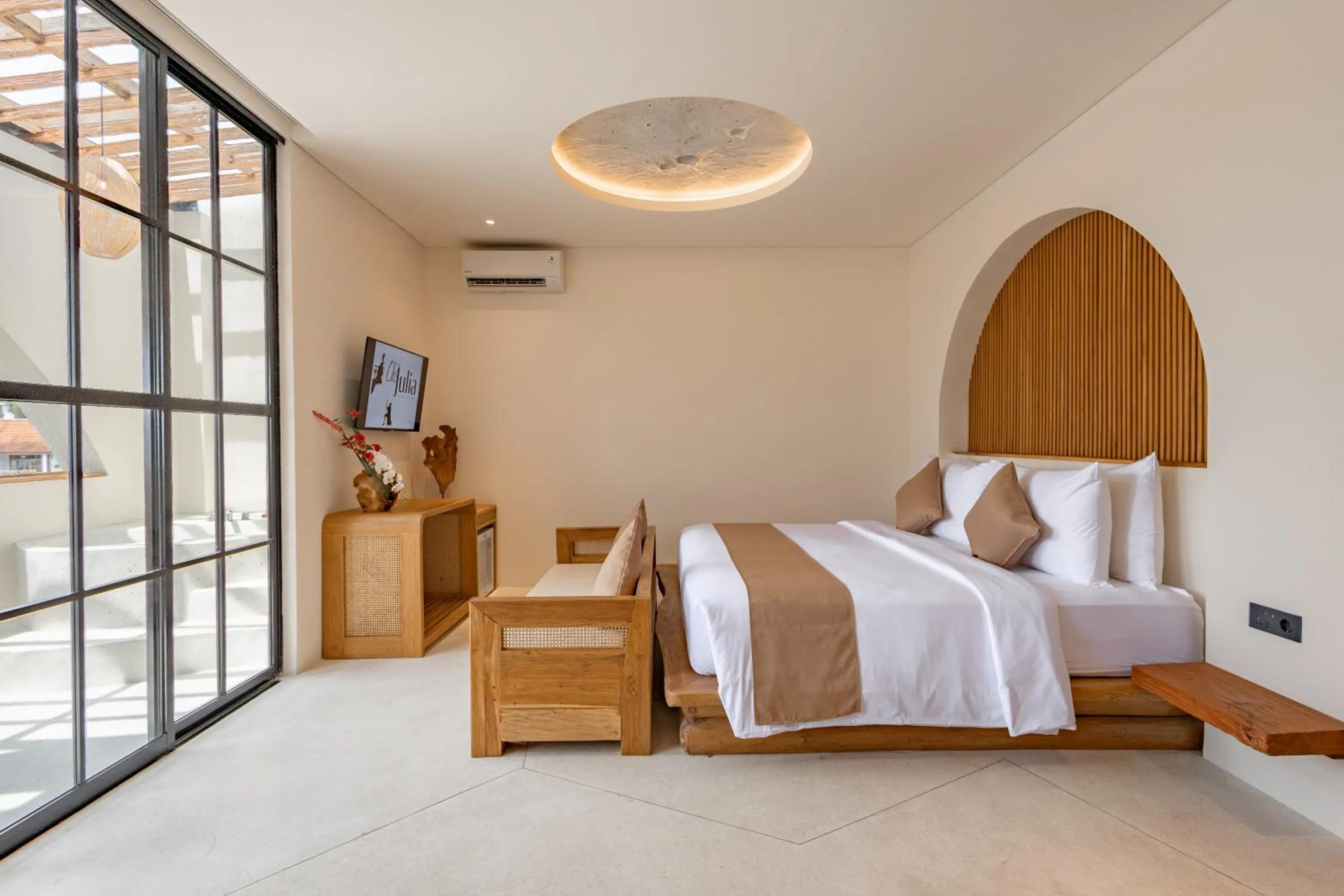 Bedroom, Bed in Oh!Julia Hotel Komodo