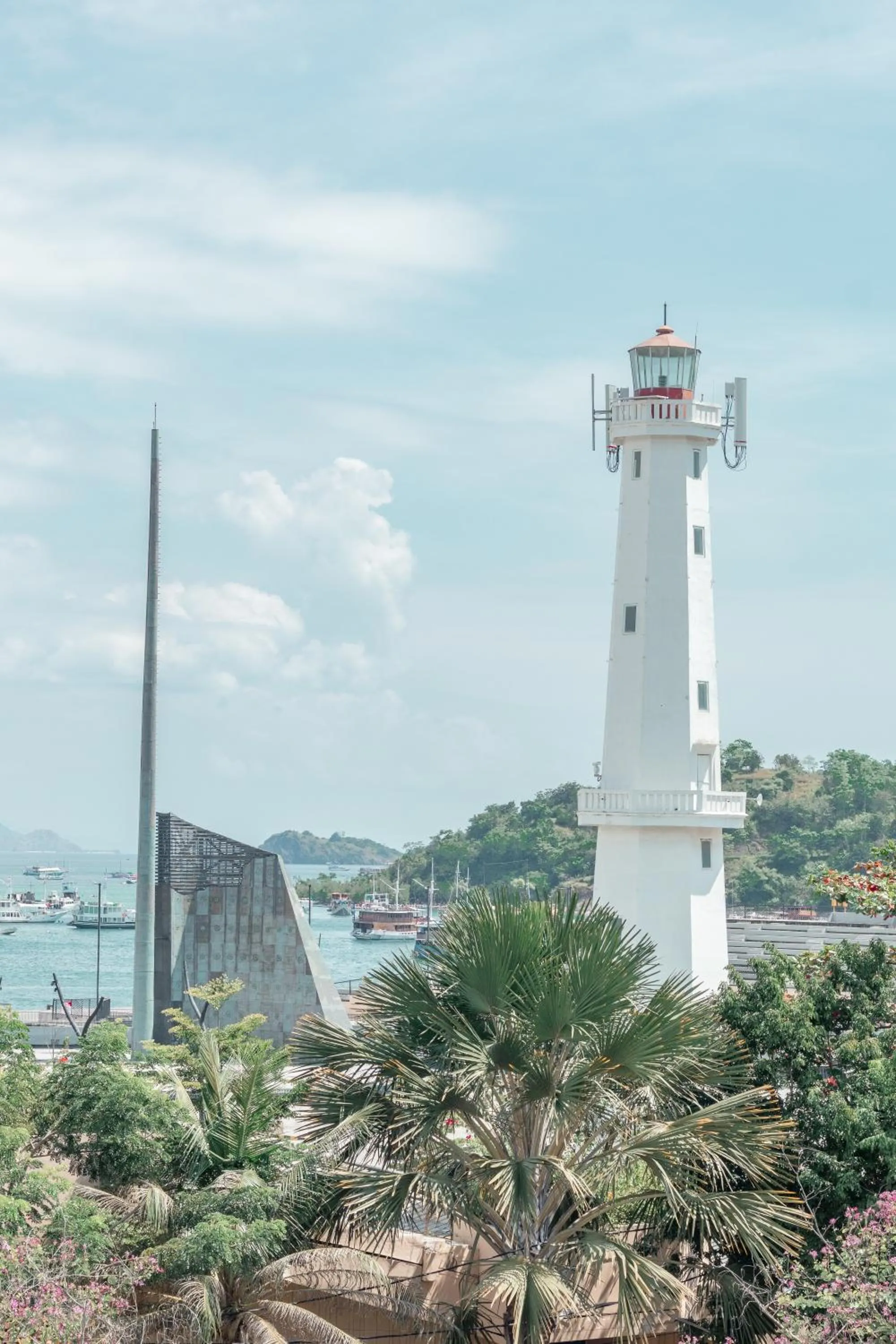 Landmark view in Oh!Julia Hotel Komodo