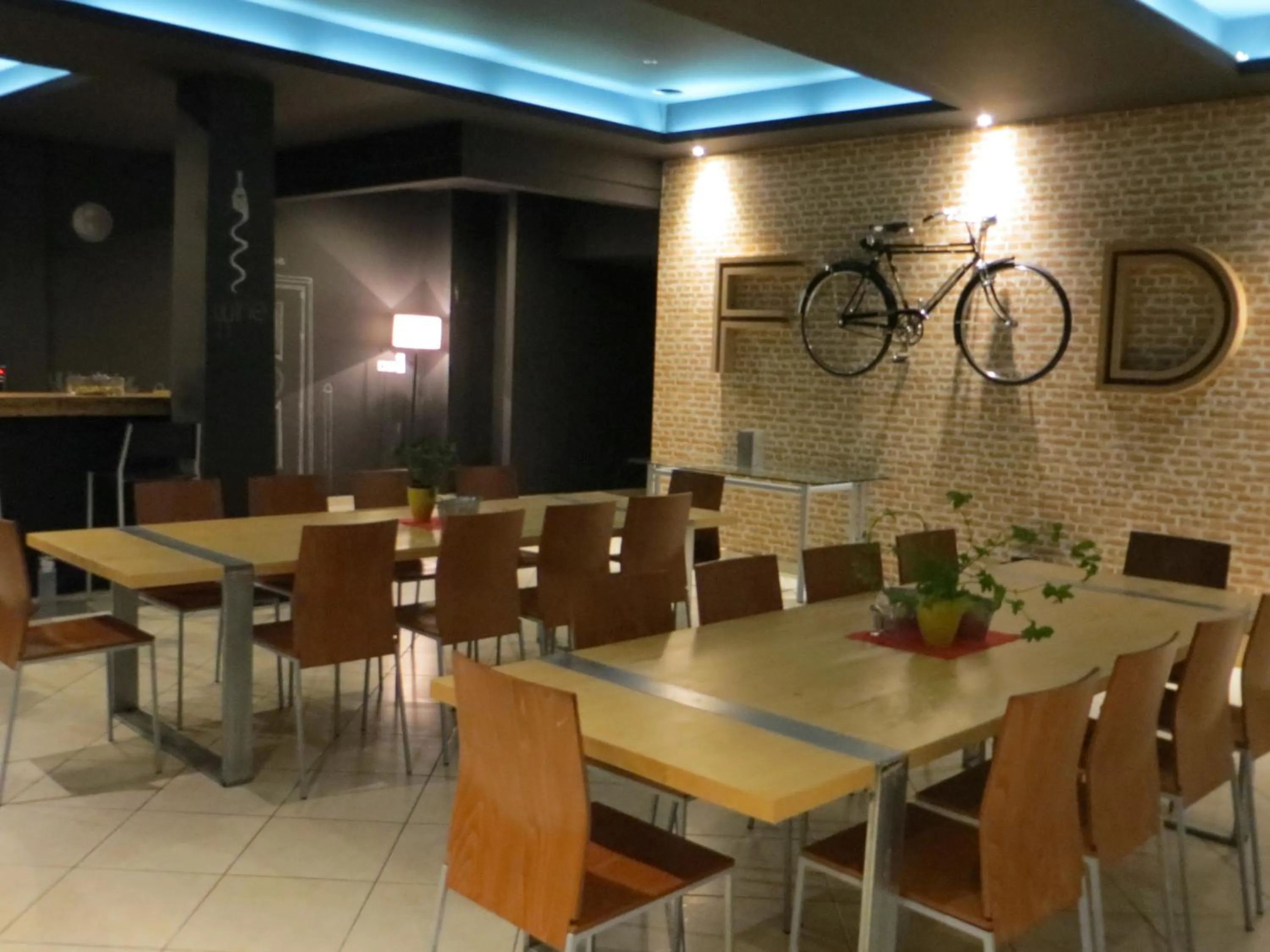 Communal lounge/ TV room in Leonidaion Guesthouse