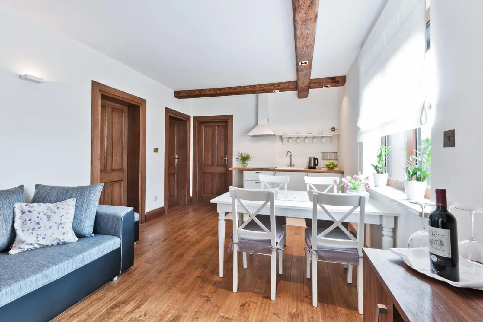 Photo of the whole room in Mevo Apartament - Apartamenty 4 -6 osobowe