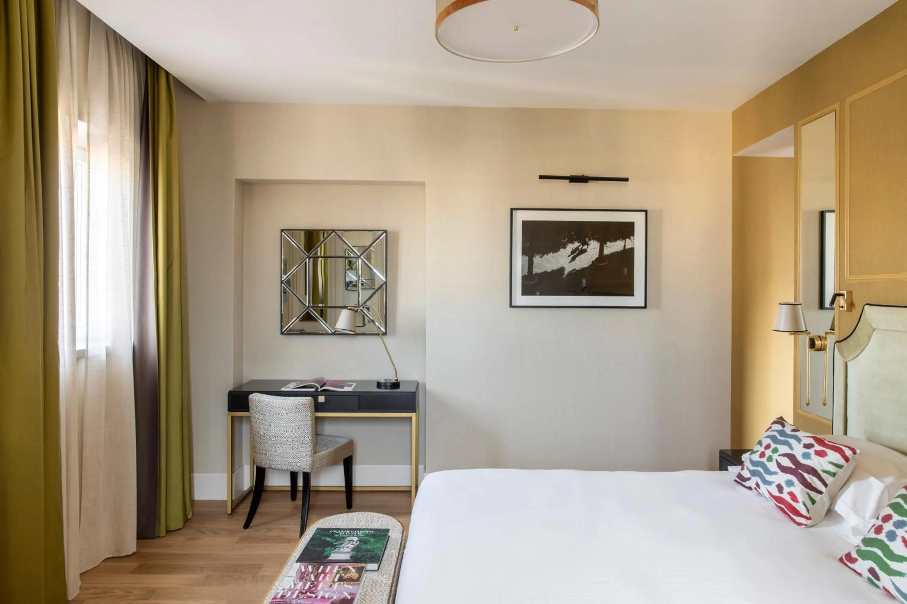 Bed in HOTEL ADRIANO Rooftop