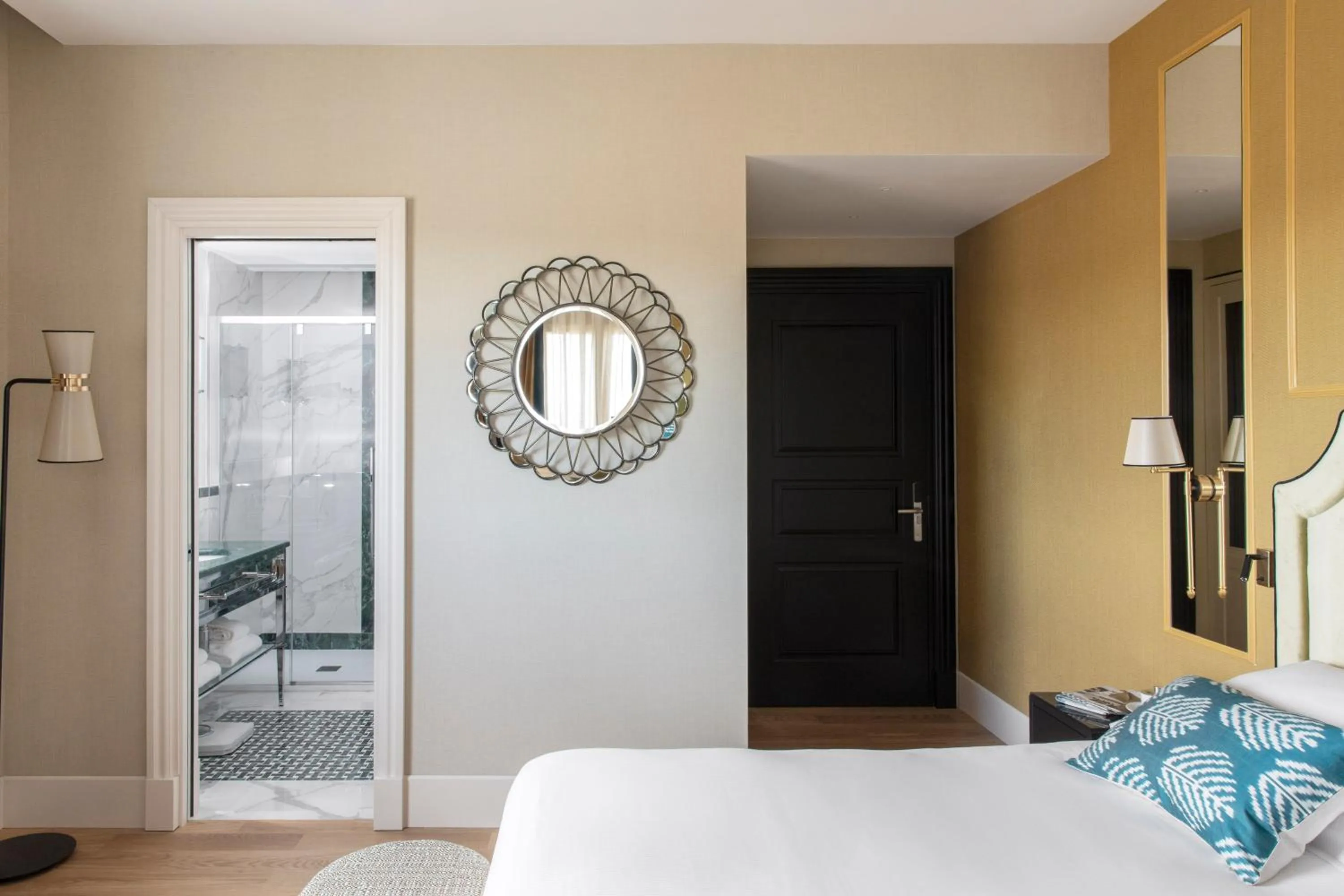 Bed in HOTEL ADRIANO Rooftop