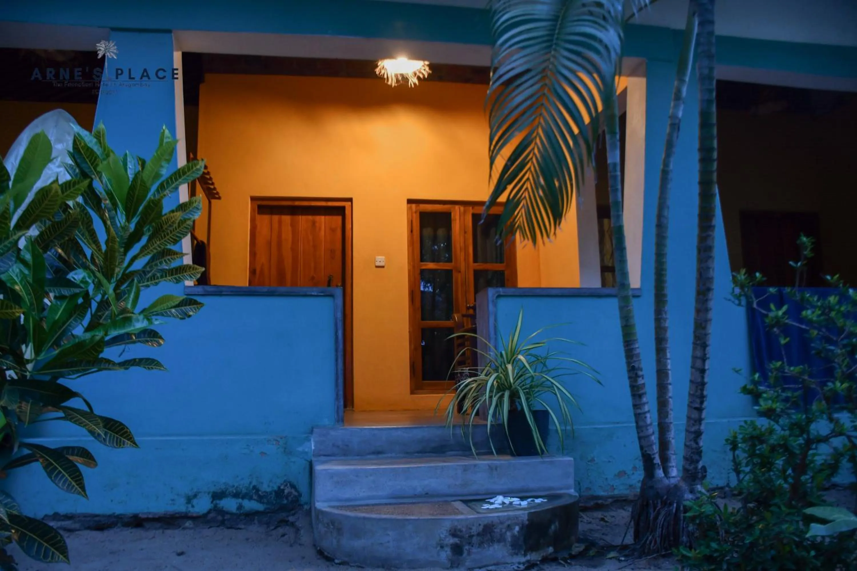 Facade/entrance in Arne's Place