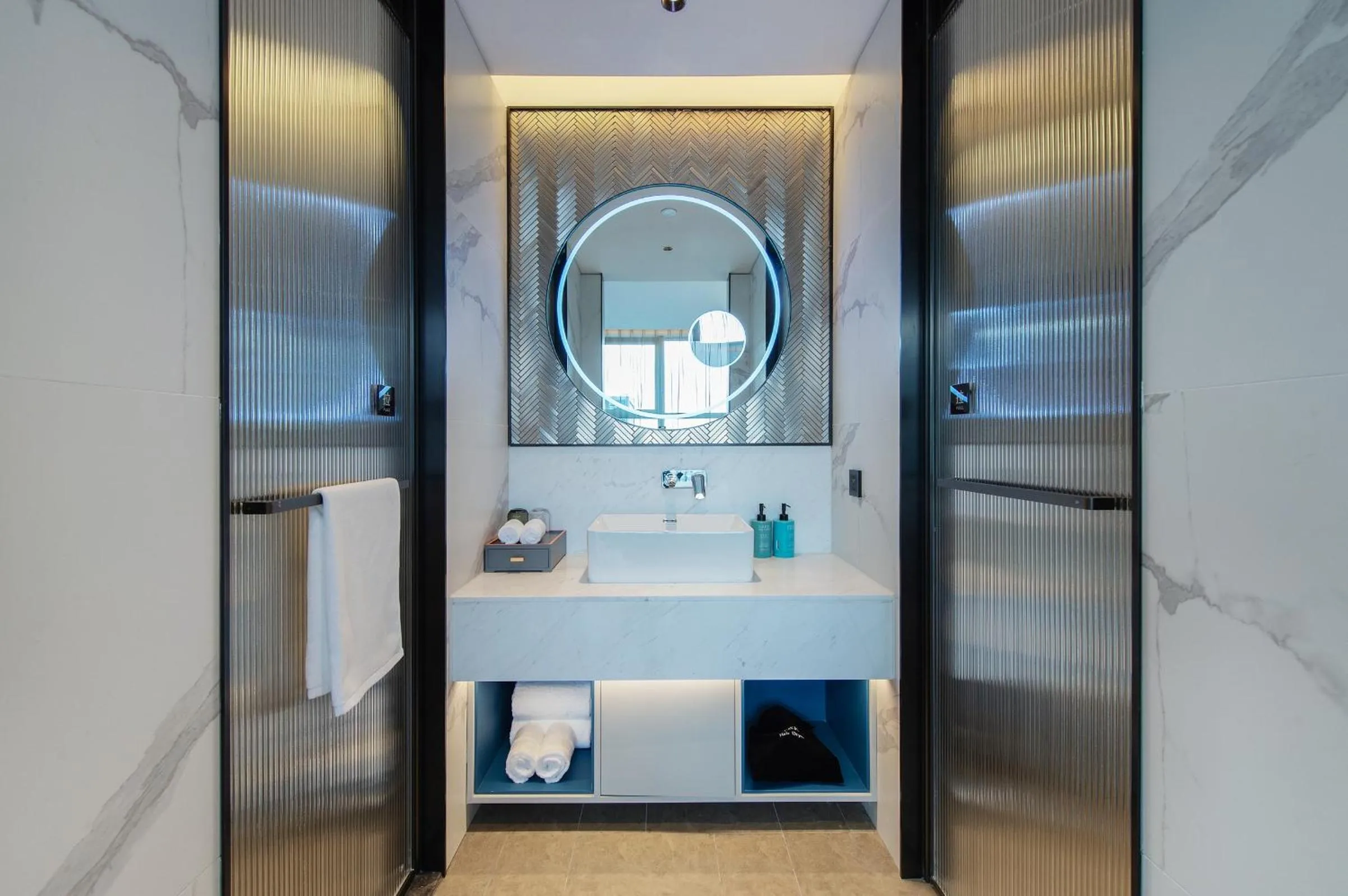 Toilet in Novotel Shanghai Lingang