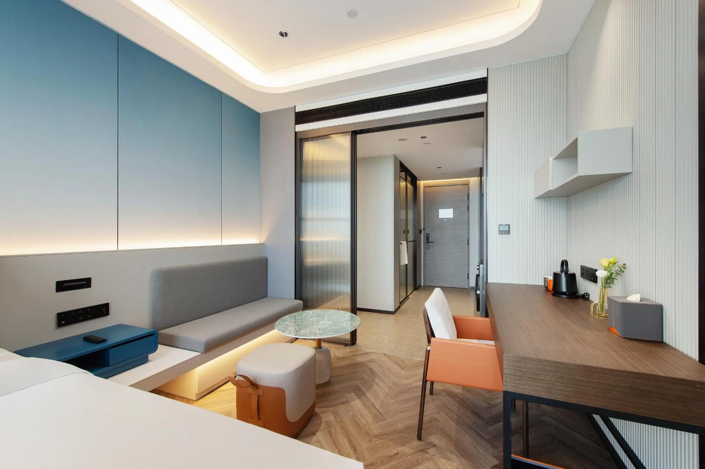 Coffee/tea facilities in Novotel Shanghai Lingang