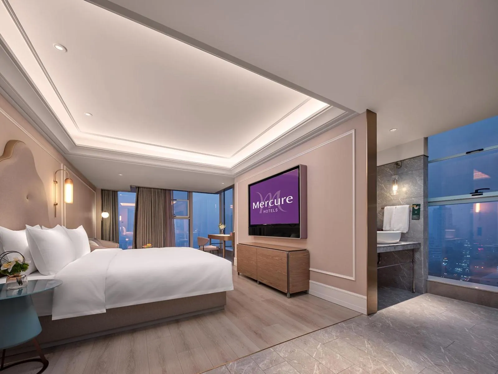 Photo of the whole room, Bed in Mercure Hefei City Hall Square