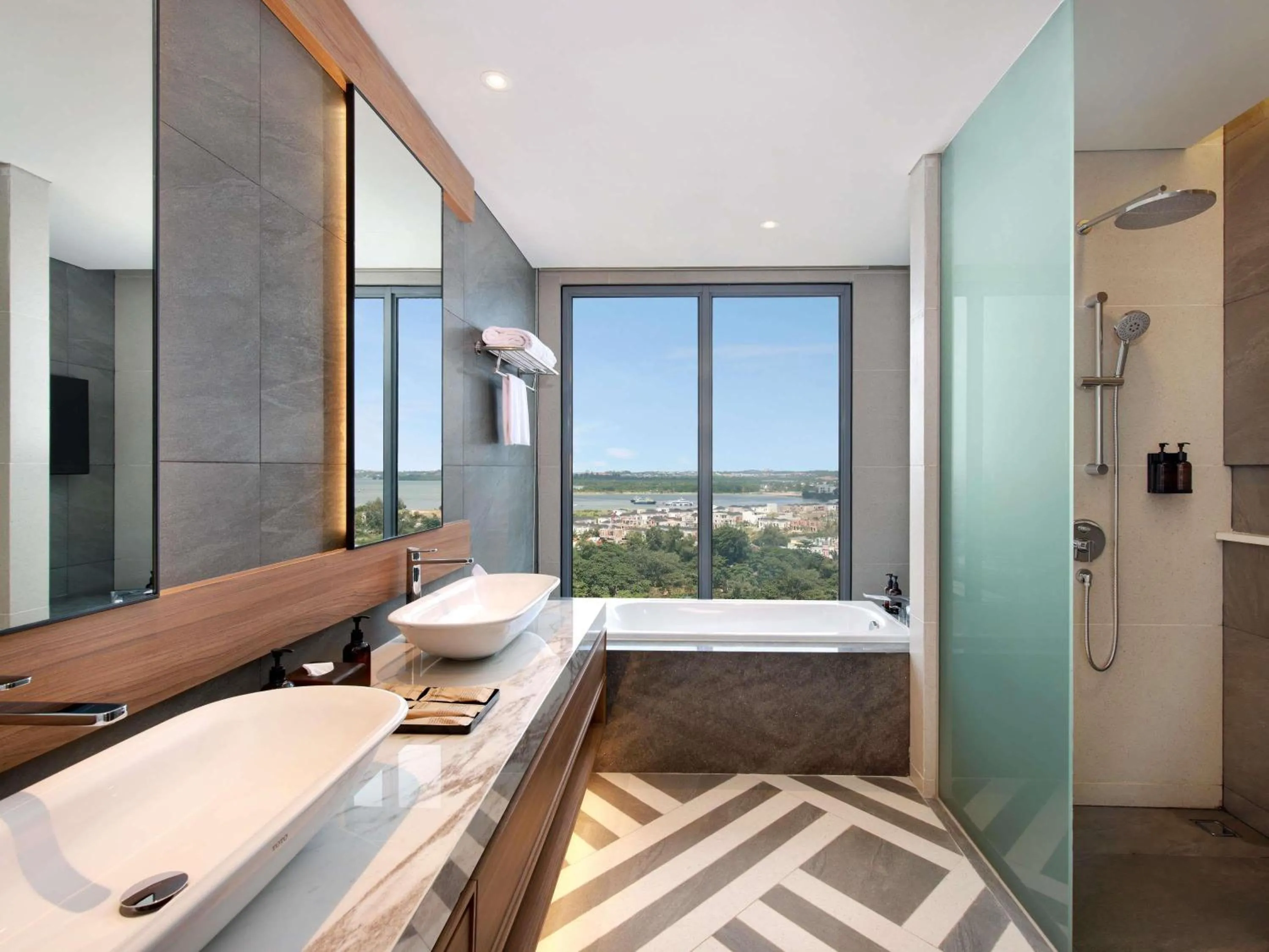 Bathroom in Grand Mercure Batam Centre