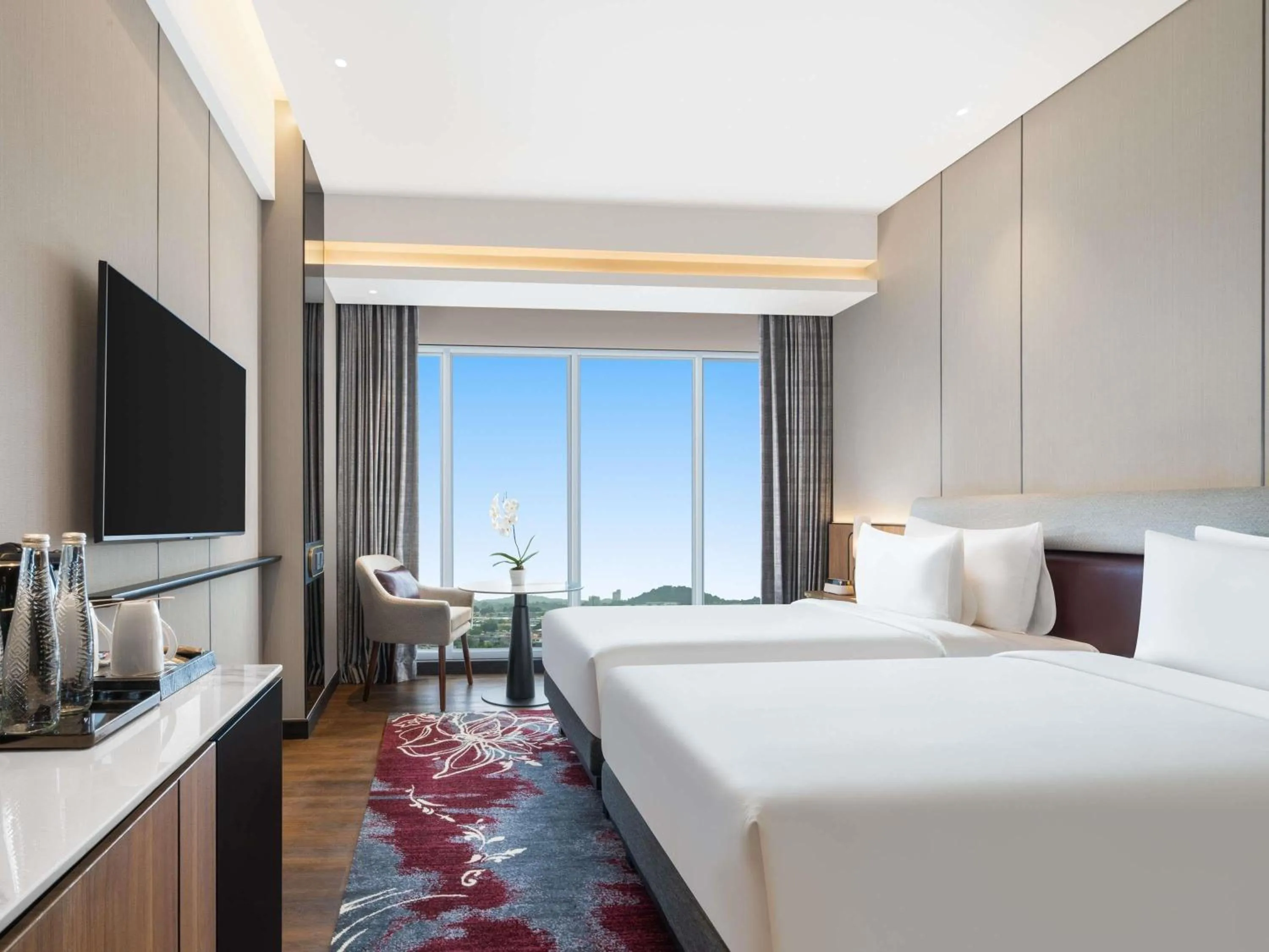 Bedroom, Bed in Grand Mercure Batam Centre