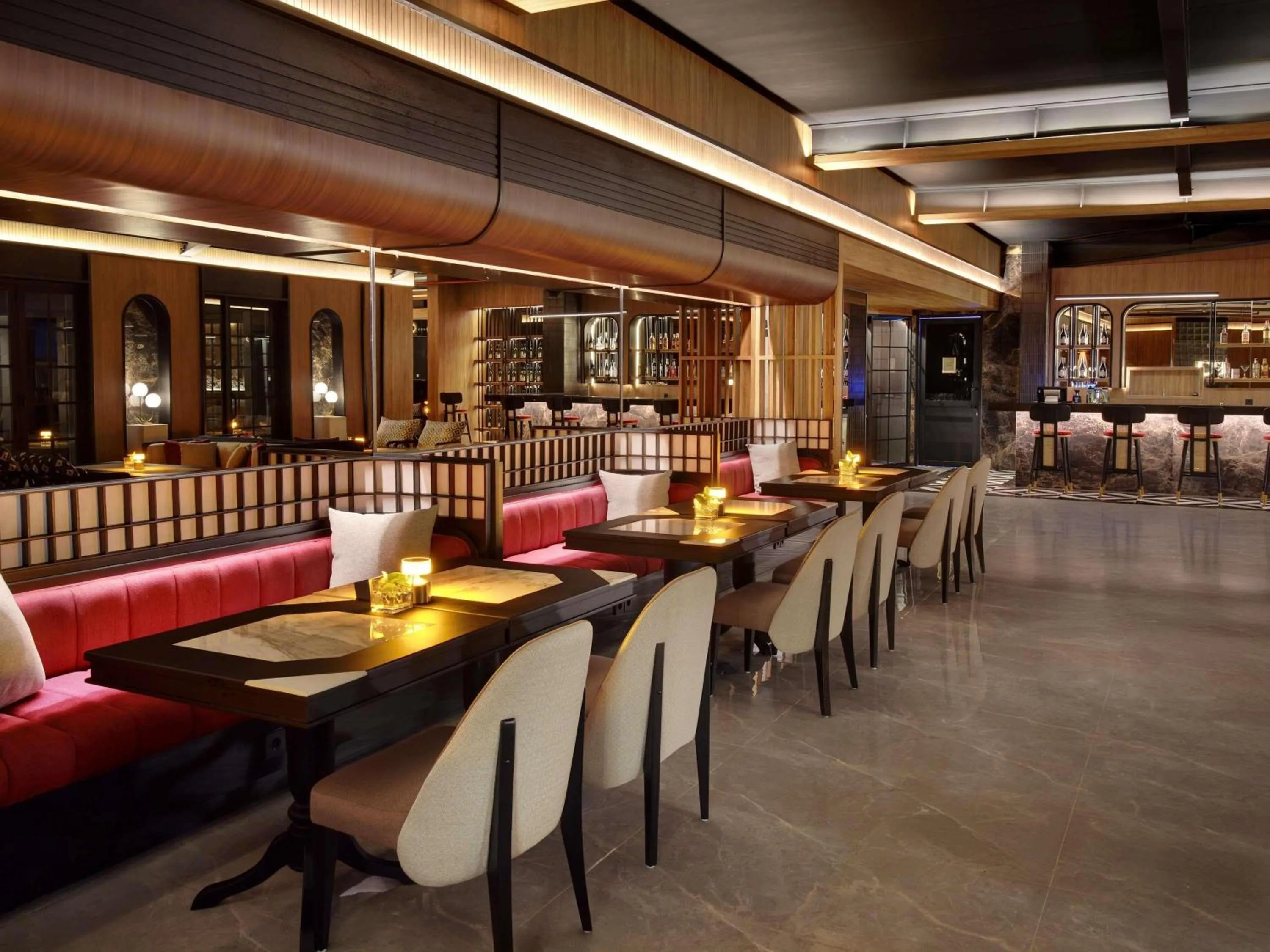 Lounge or bar in Grand Mercure Batam Centre