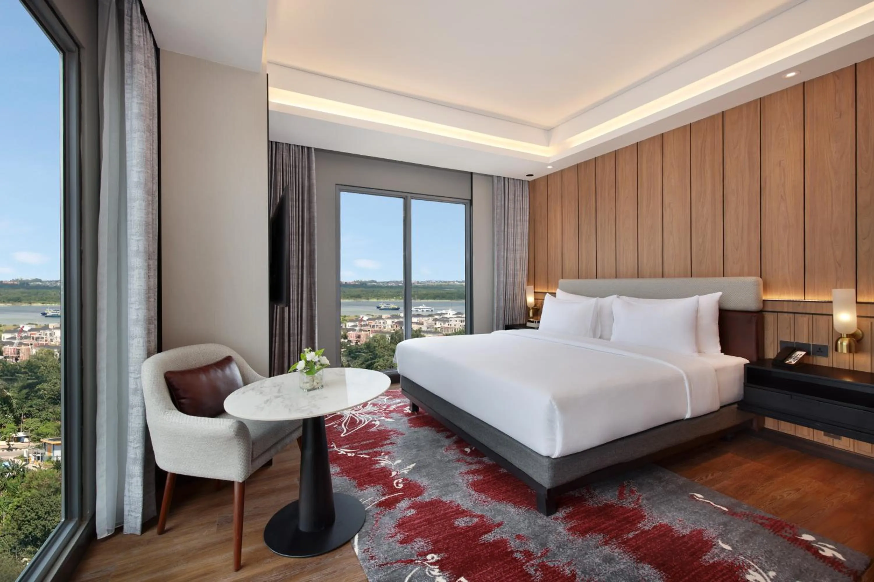 Bedroom, Bed in Grand Mercure Batam Centre