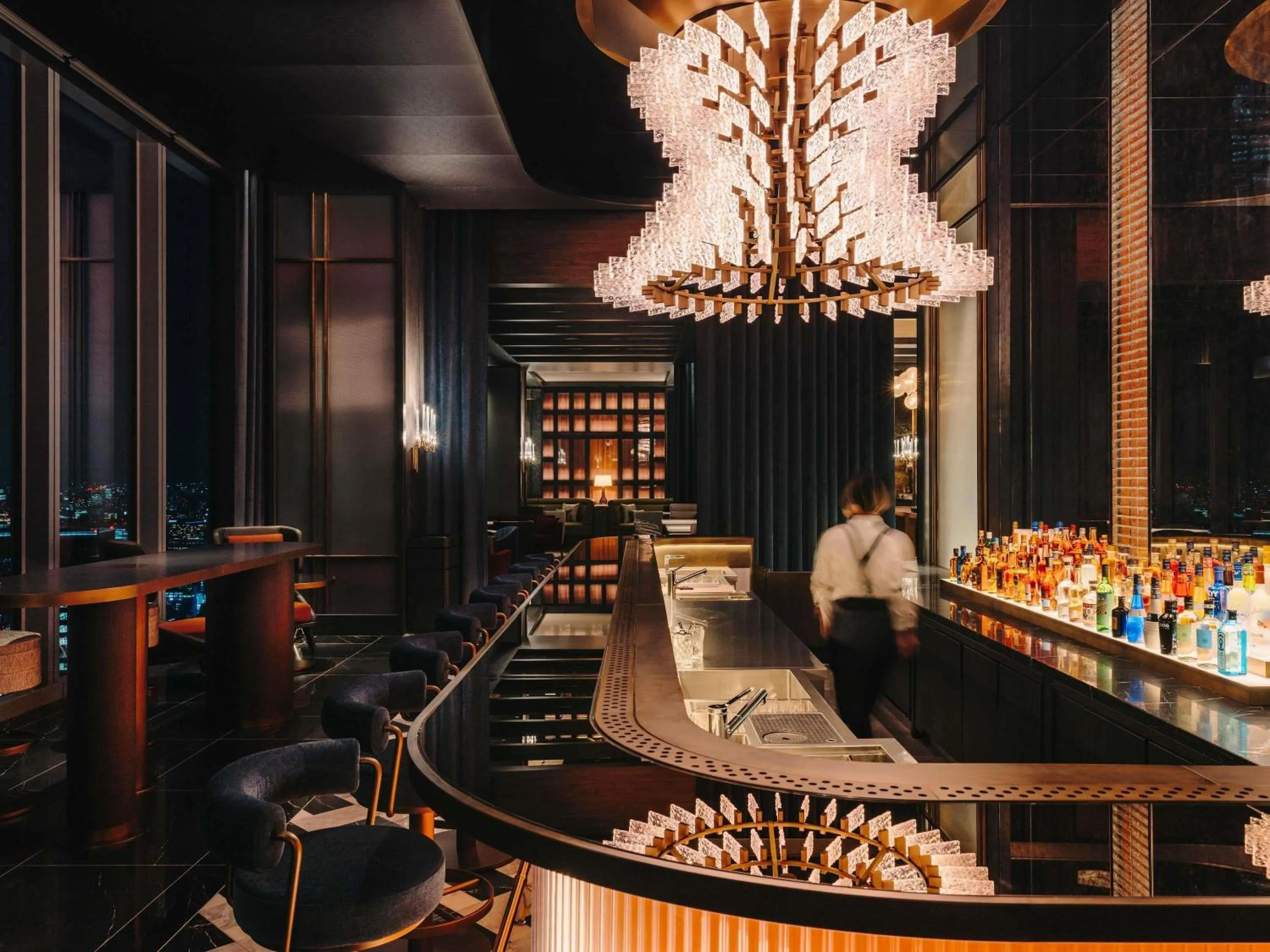 Lounge or bar in Fairmont Tokyo