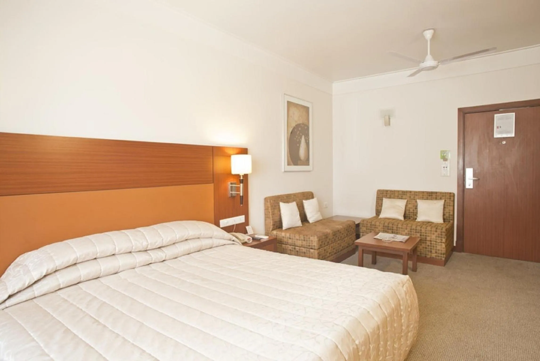 Bed in Hotel Silver Palace