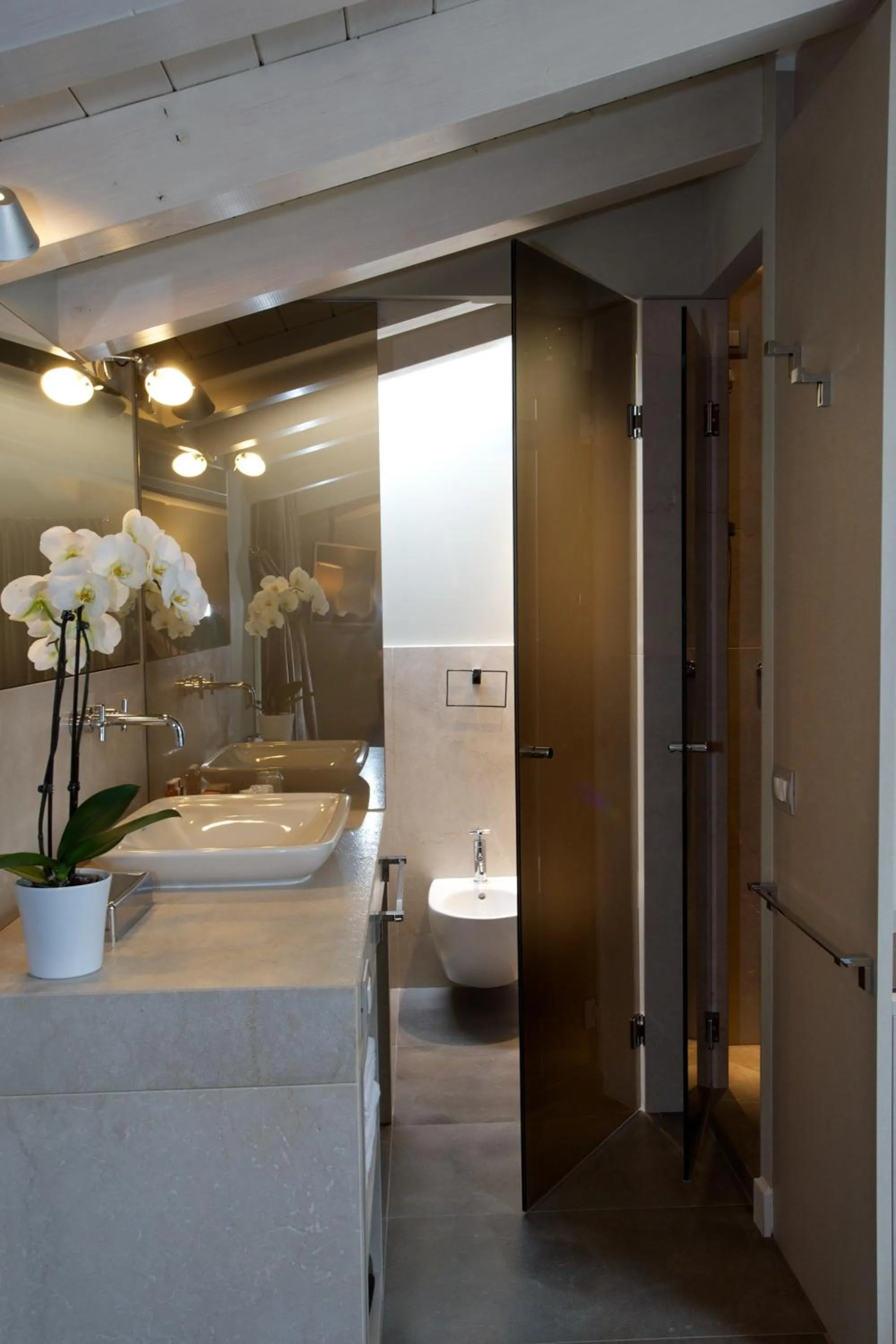 Photo of the whole room in Fuori Porta House